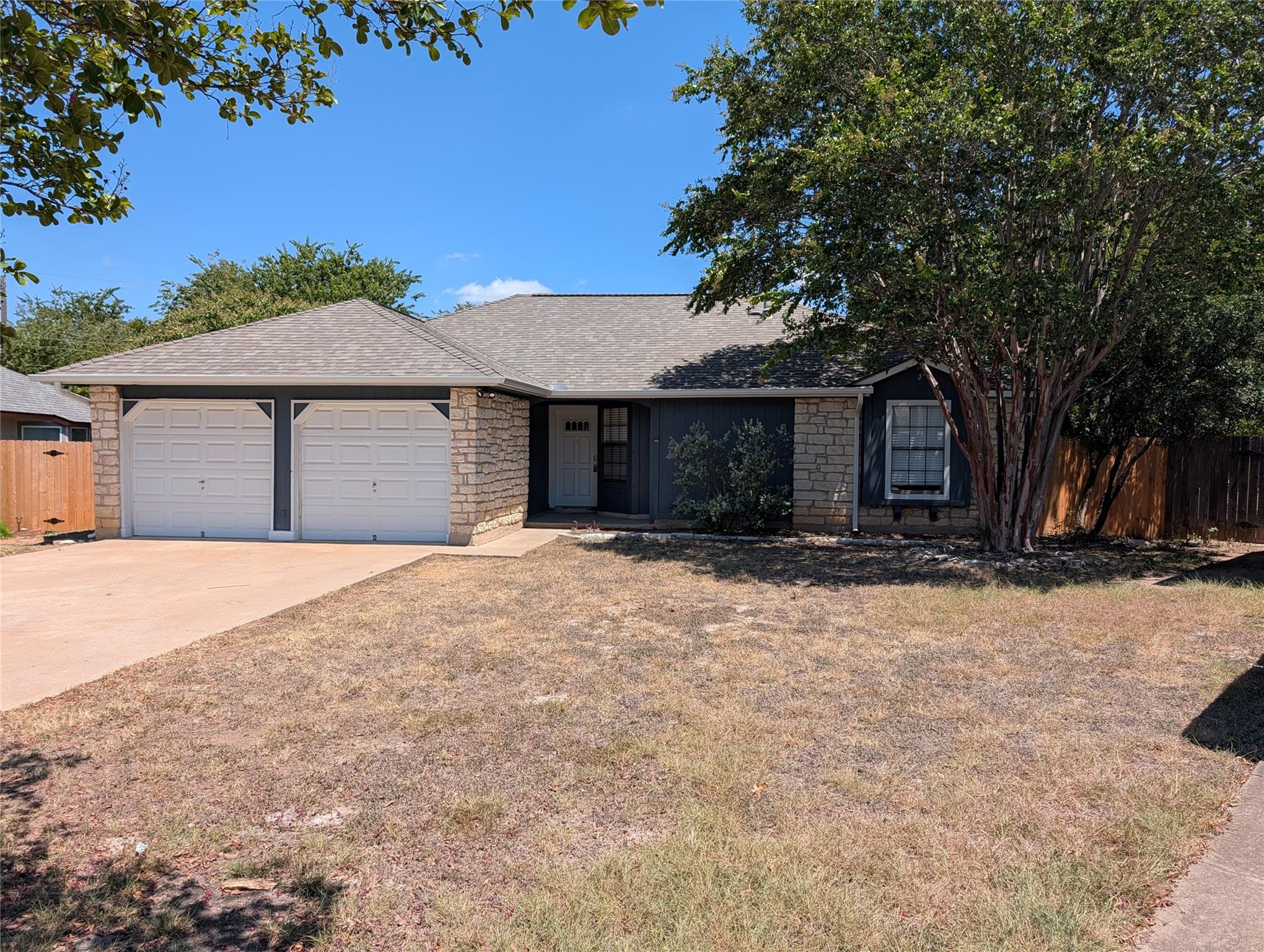 502 Dry Creek Cv Property Photo