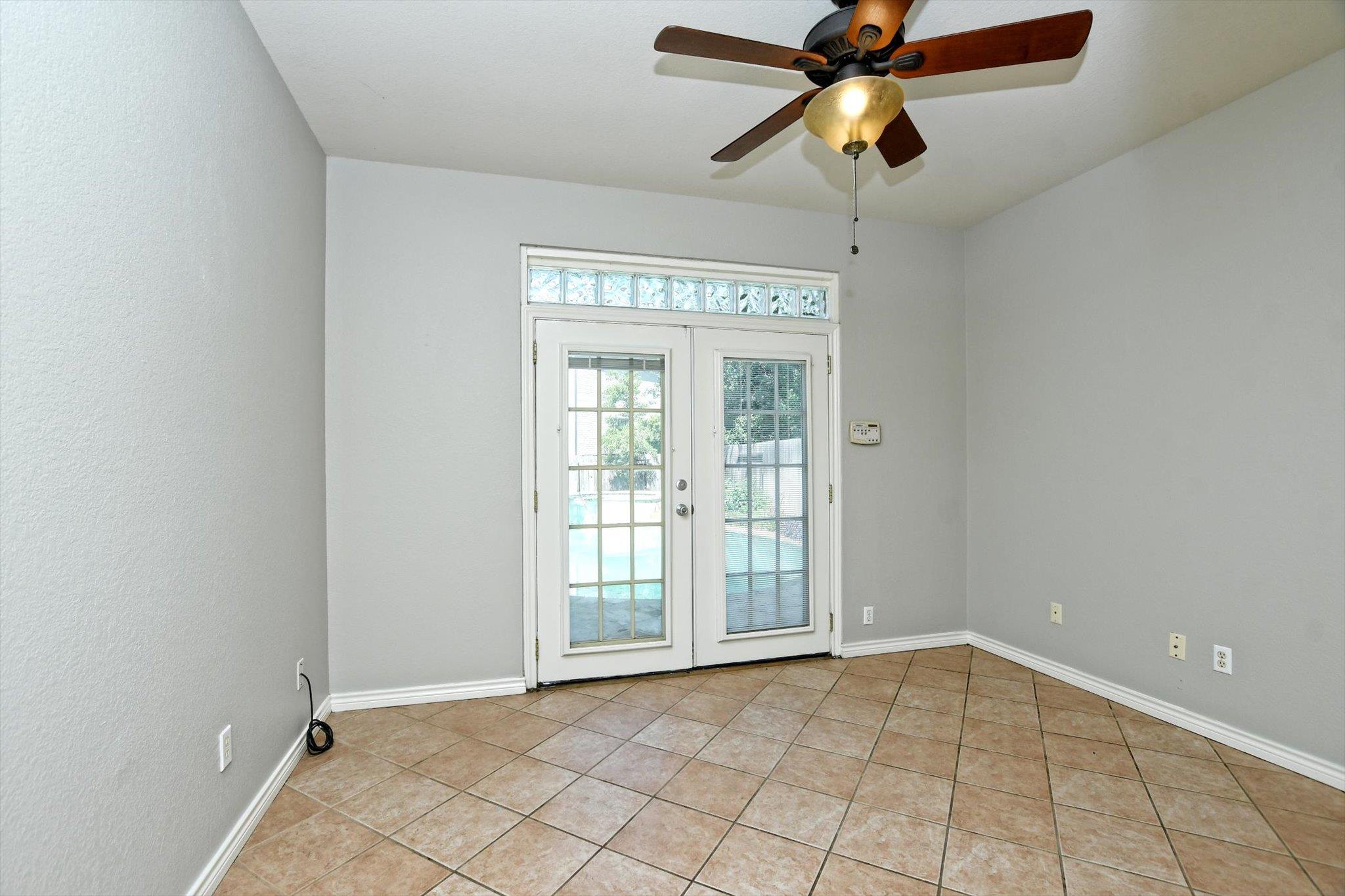 9934 Barbrook Dr Property Photo 21