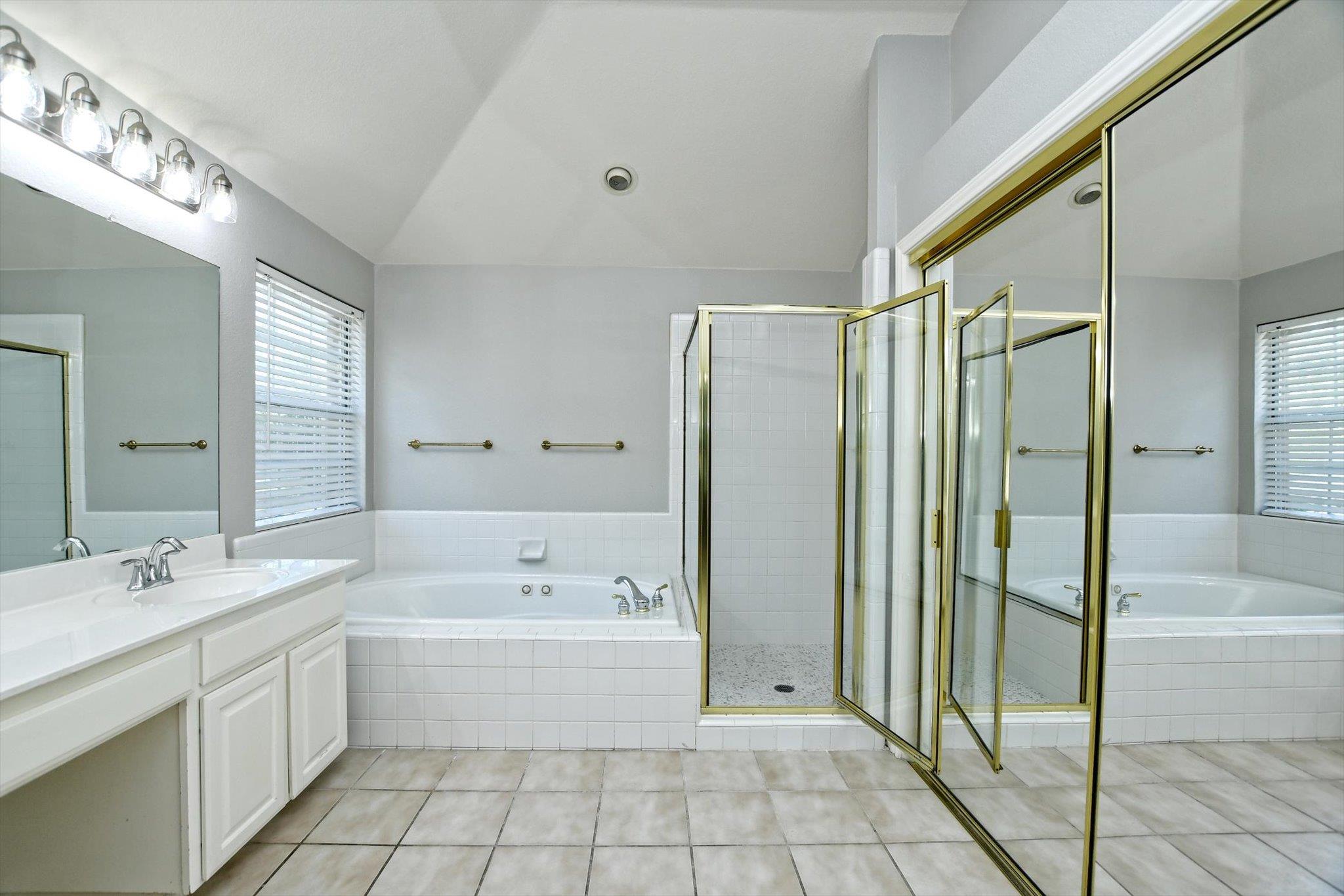 9934 Barbrook Dr Property Photo 22