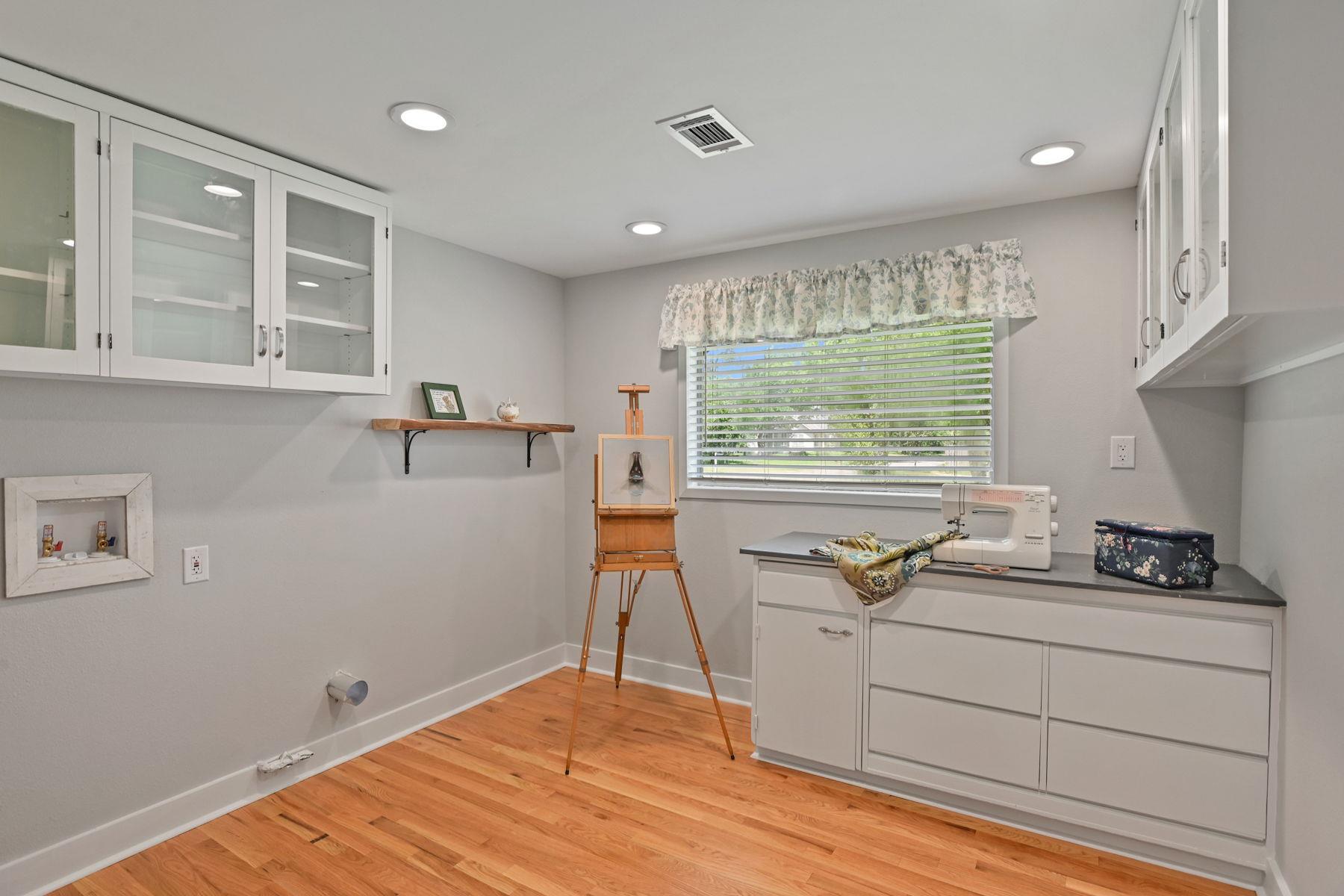 1217 Fairground St Property Photo 17