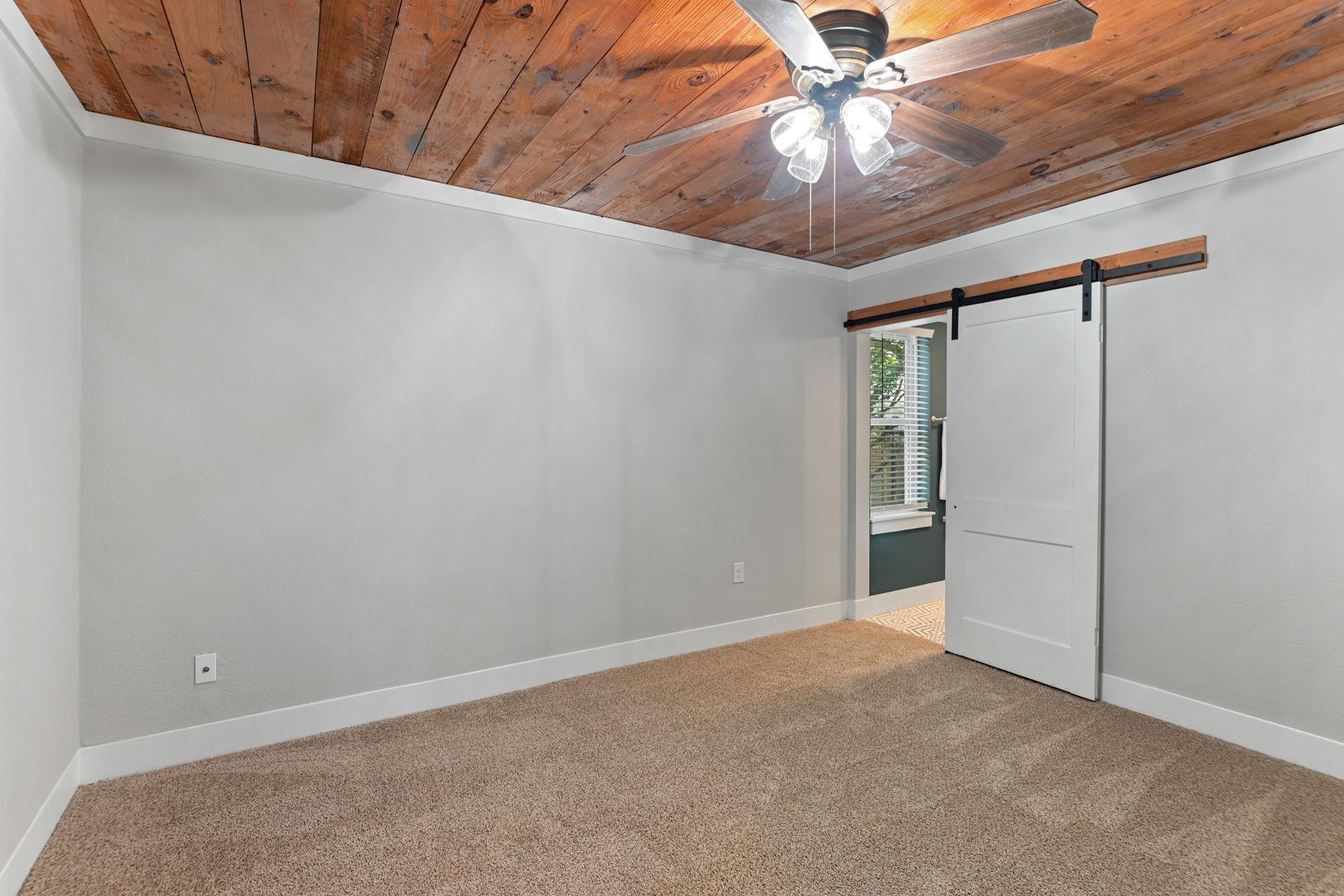 1217 Fairground St Property Photo 24