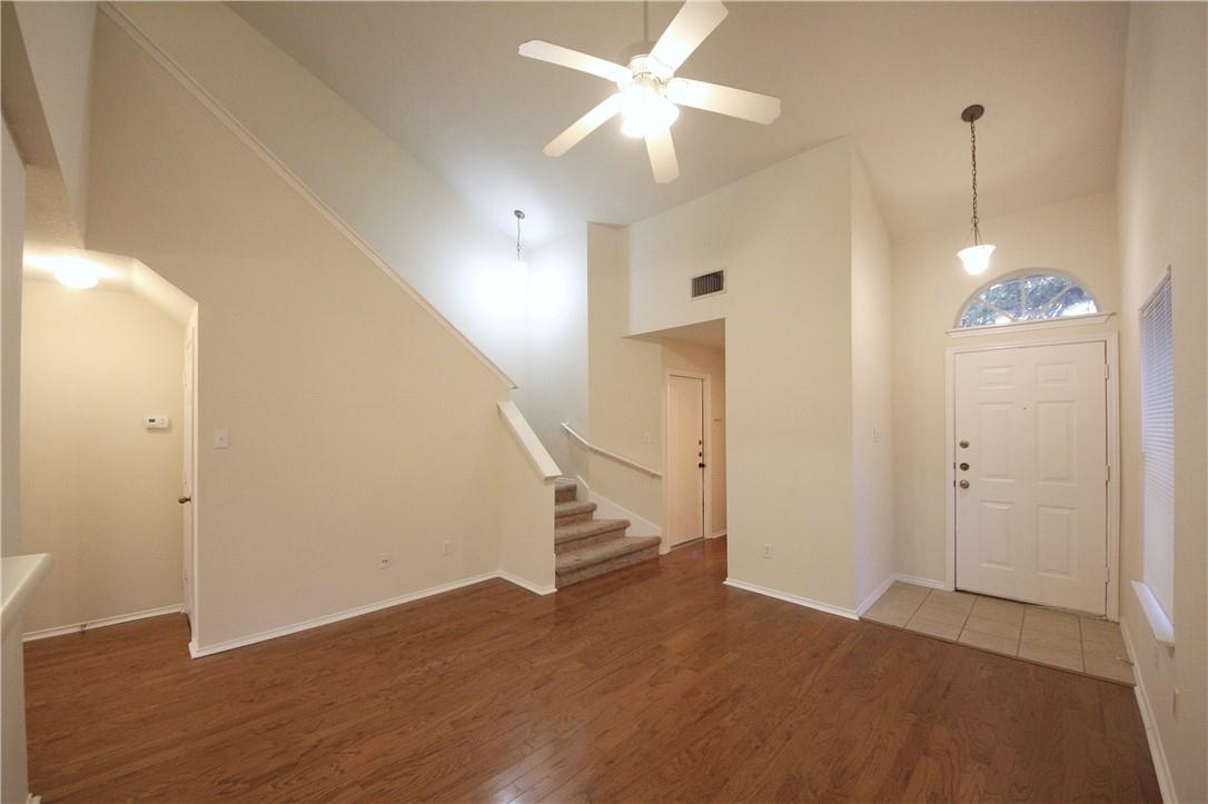 3933 Upper Passage Ln Property Photo 2