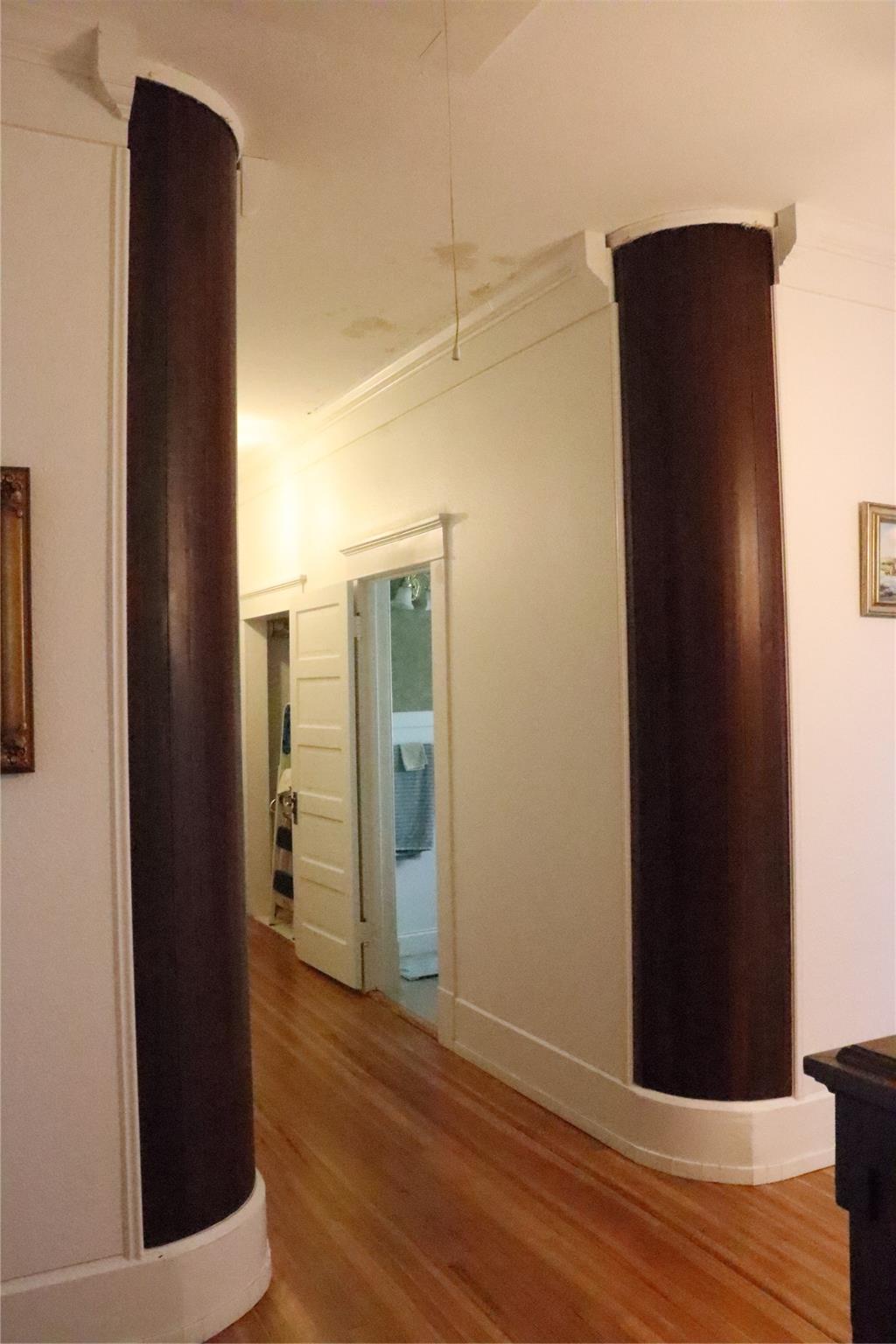 701 Sloan St Property Photo 26
