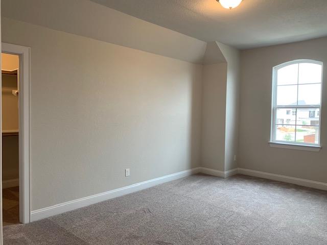 2202 Ambling Trl Property Photo 18