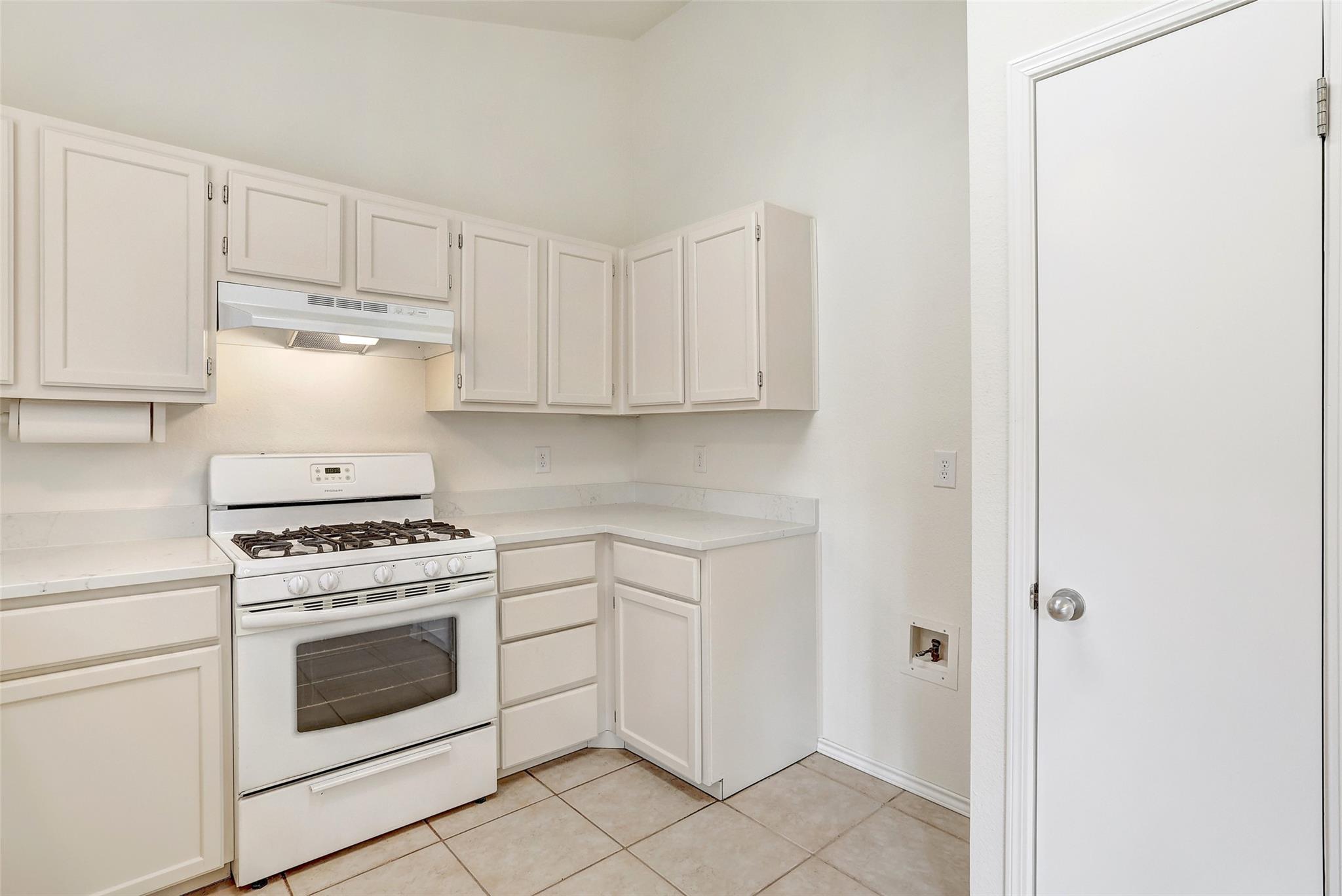 1901 Prairie Star Ln Property Photo 14