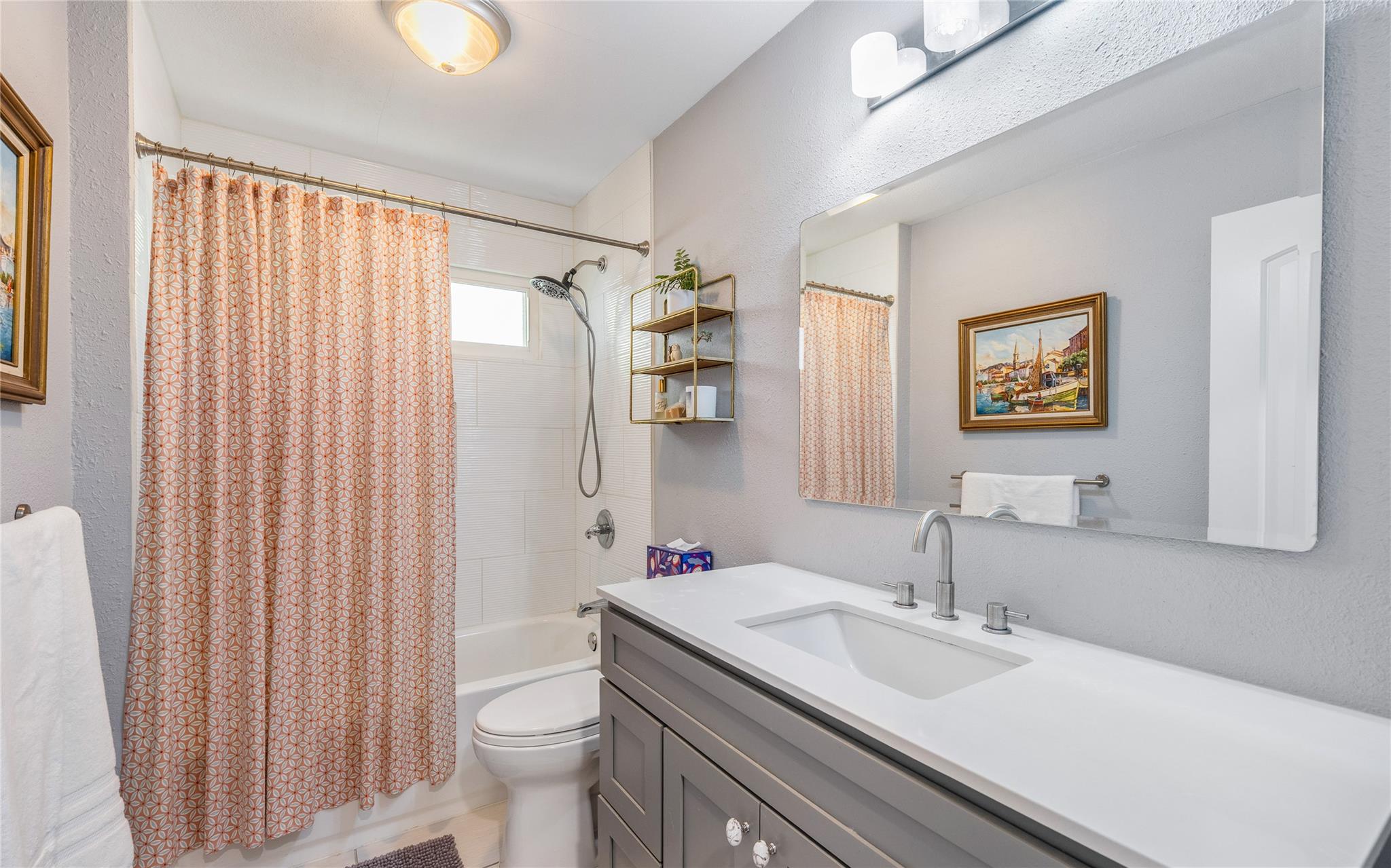 5637883 Property Photo 14