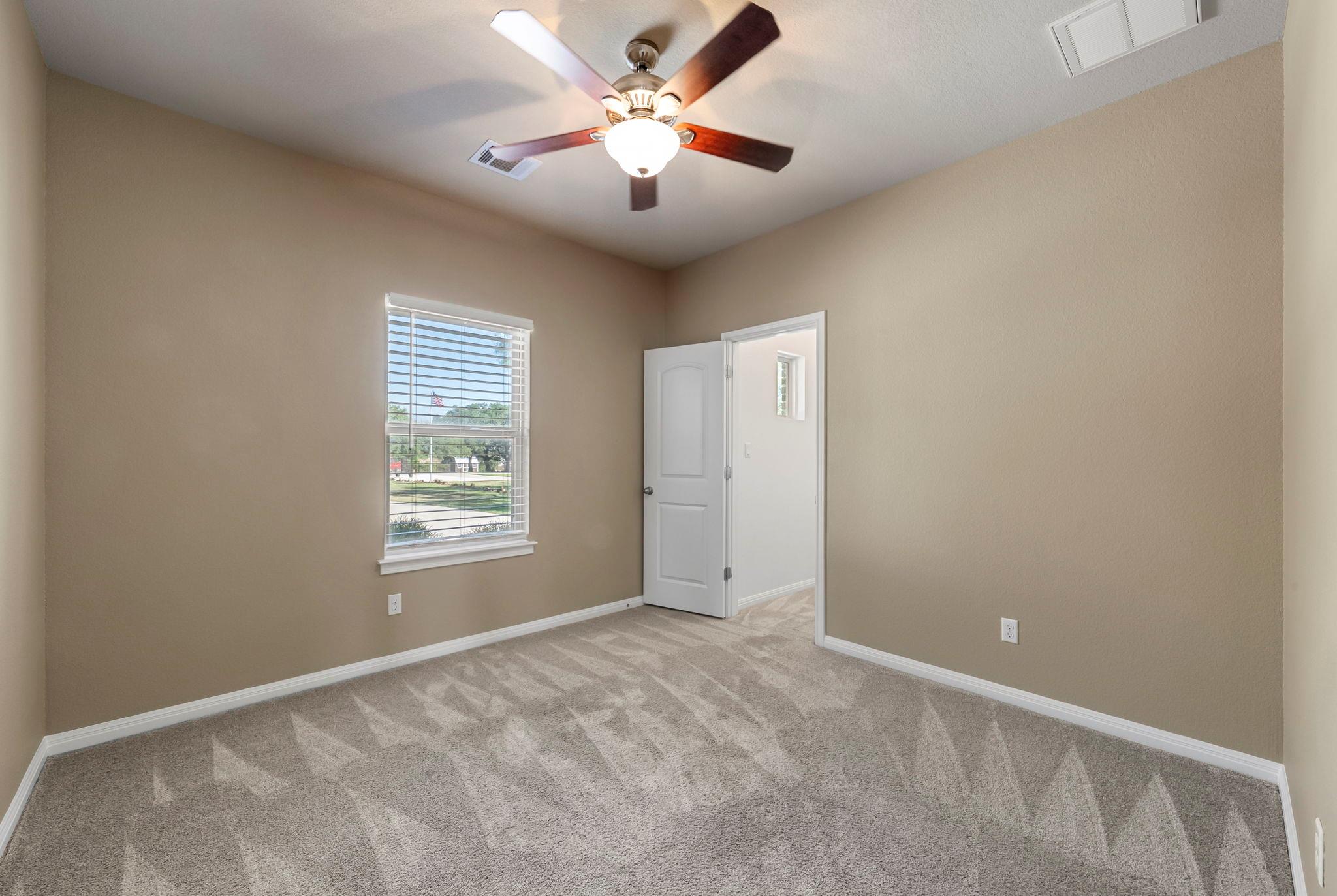 104 Estrella Ln Property Photo 24