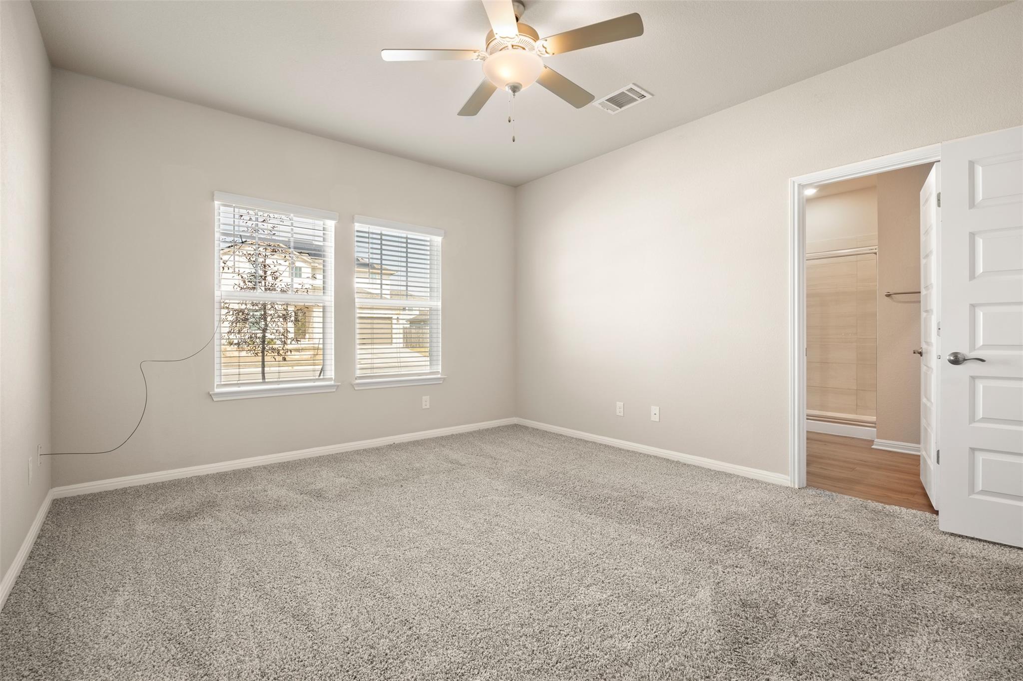 202 Fairmeadow Downs Dr Property Photo 8