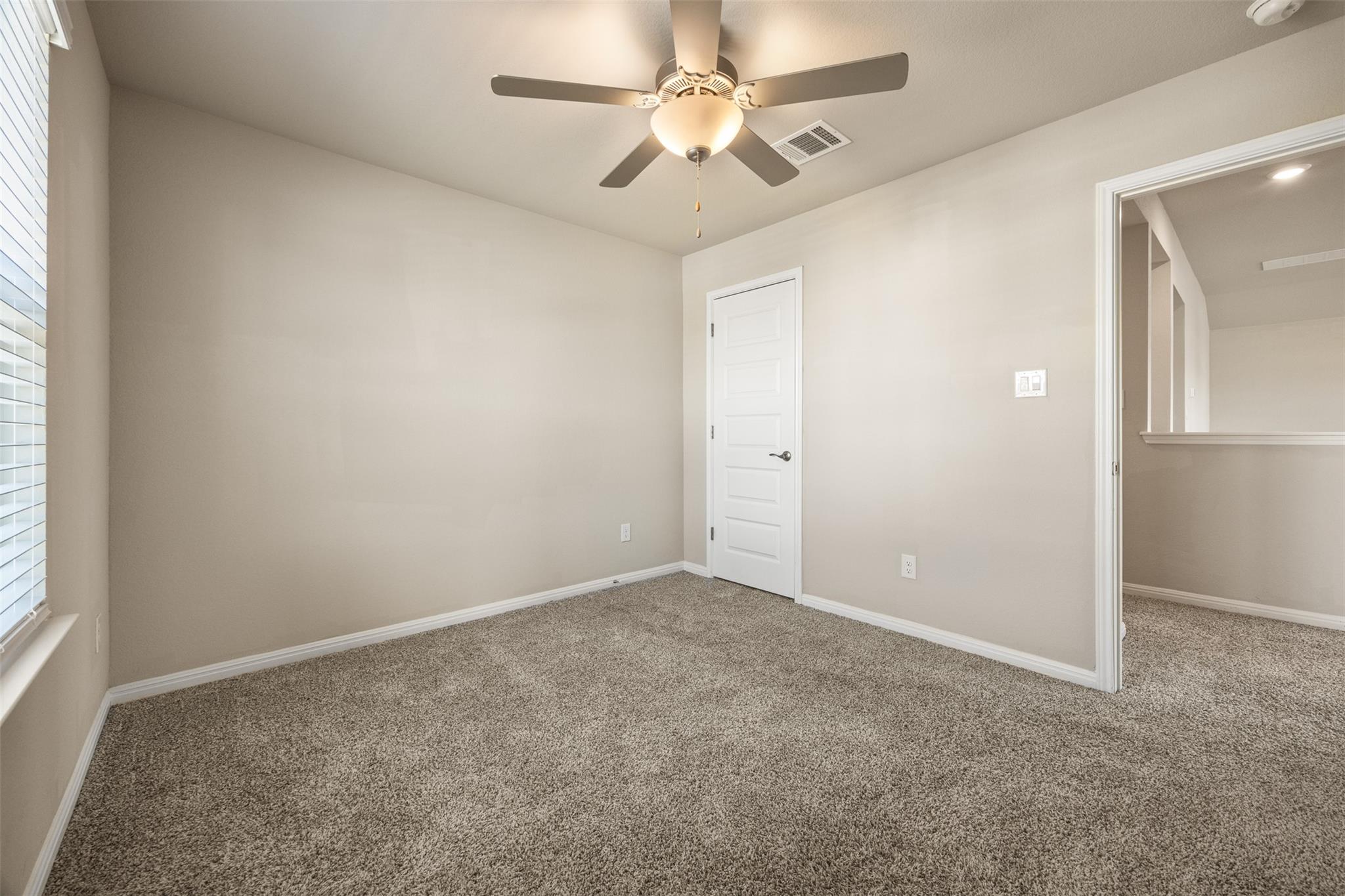 202 Fairmeadow Downs Dr Property Photo 12