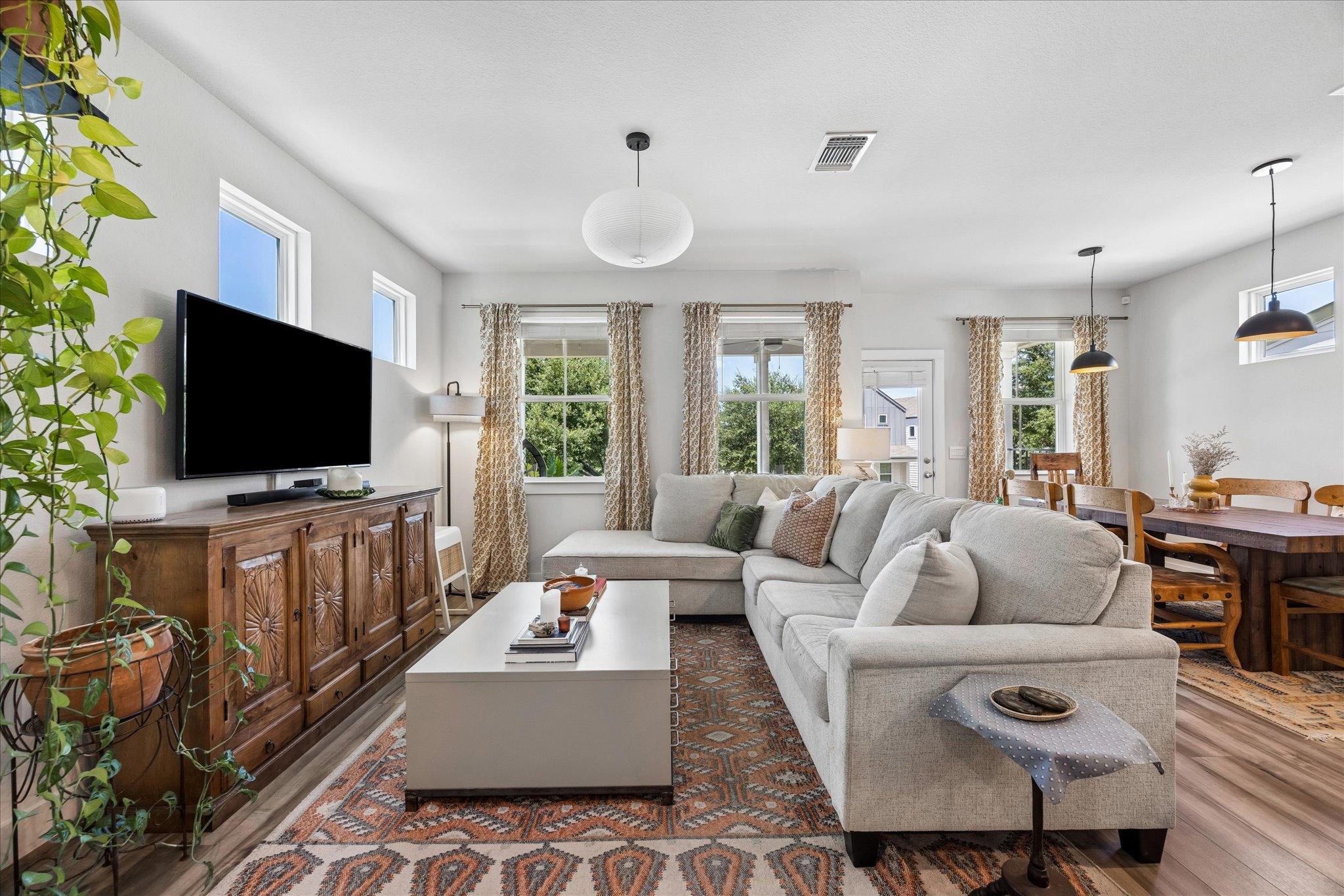 7406 Travertine Spring Dr Property Photo 1