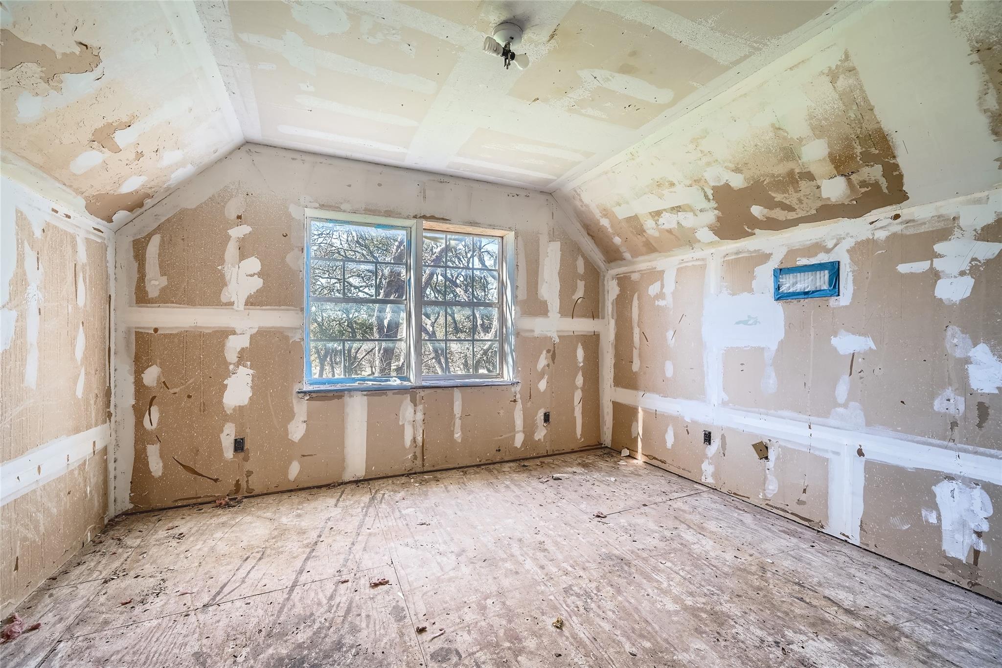 5256-5258 Bell Springs Rd Property Photo 21