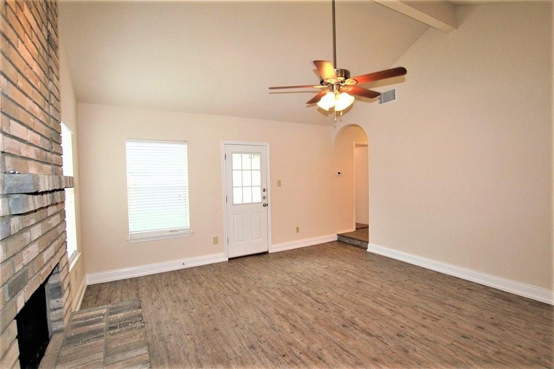 605 Elder Way Property Photo 9