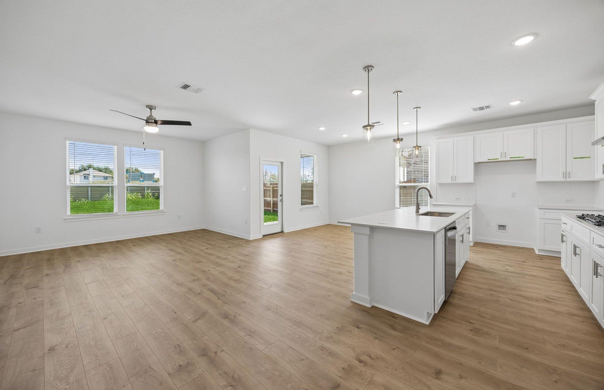 13320 Cuchillo Path Property Photo 8