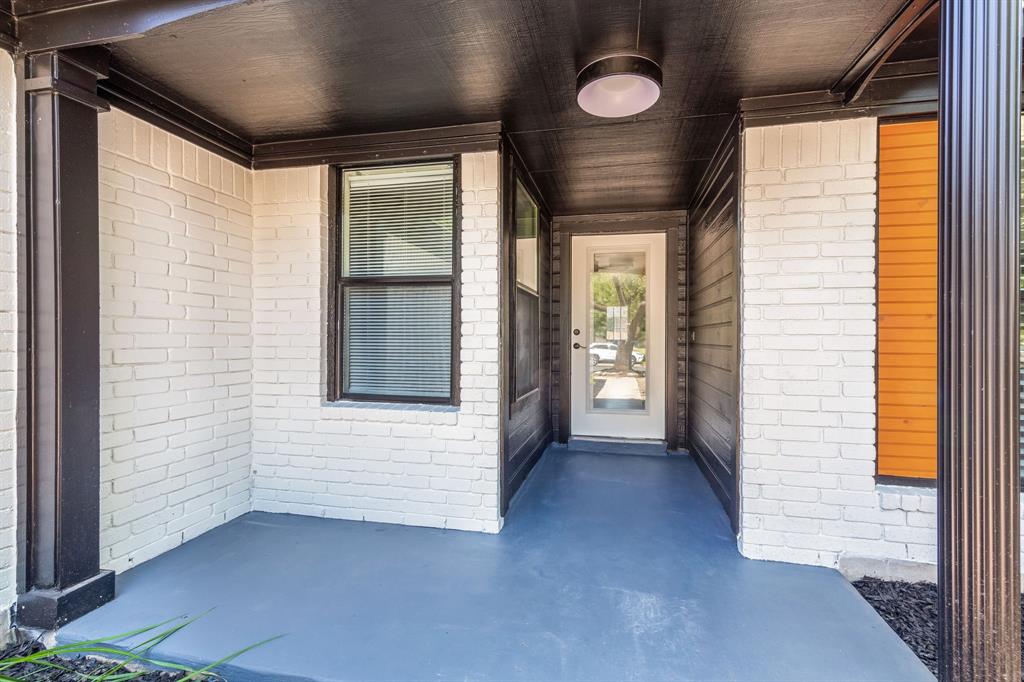 2303 Cedar Branch Dr Property Photo 5