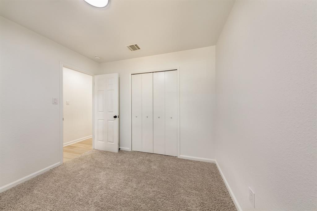 2303 Cedar Branch Dr Property Photo 24