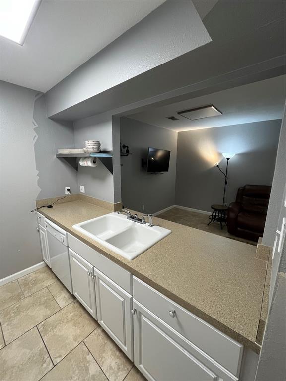 1705 Crossing Pl #131 Property Photo 5