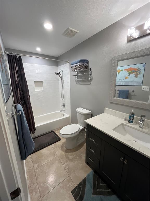 1705 Crossing Pl #131 Property Photo 10