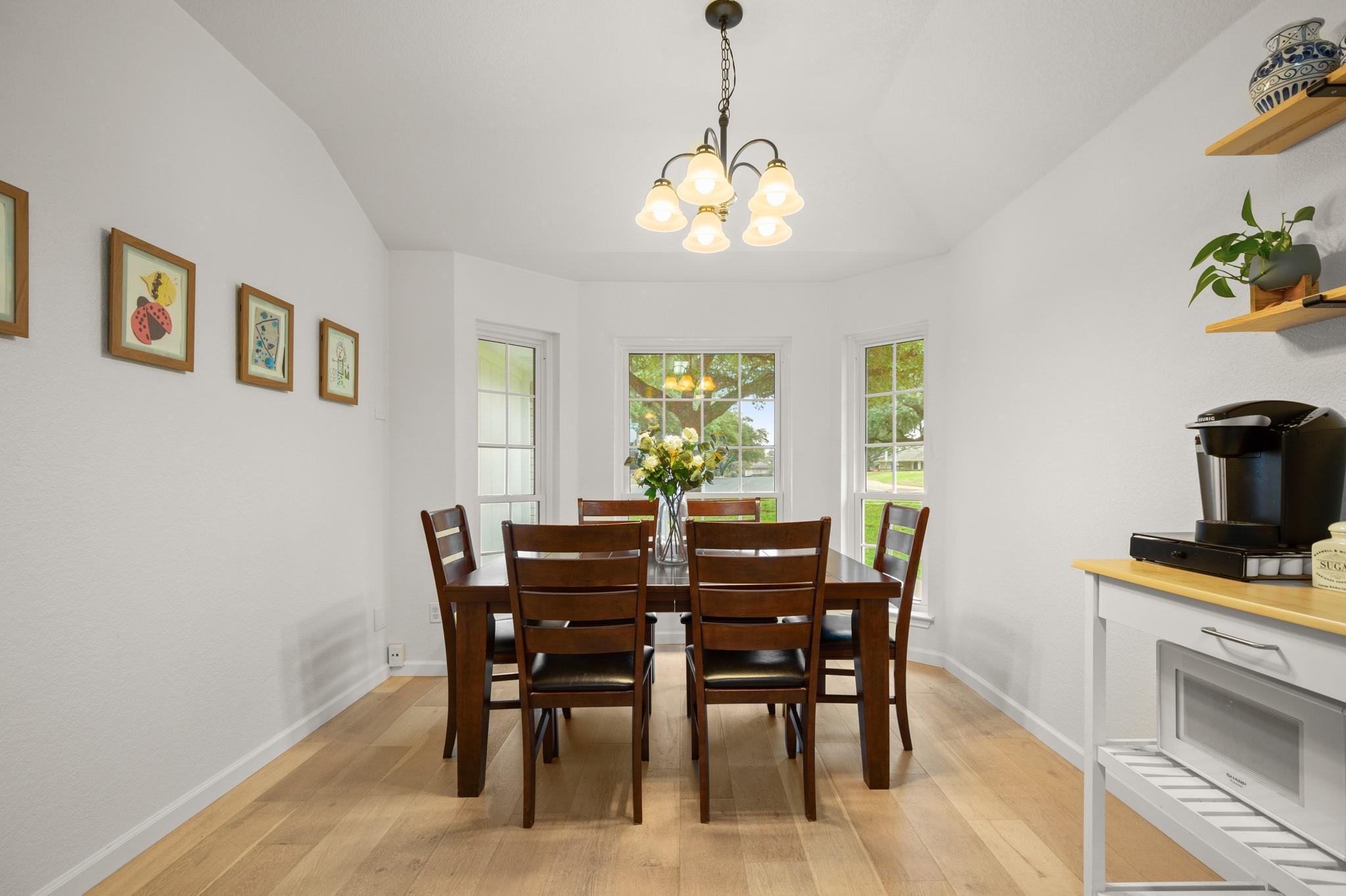 8852 Francia Trl Property Photo 12