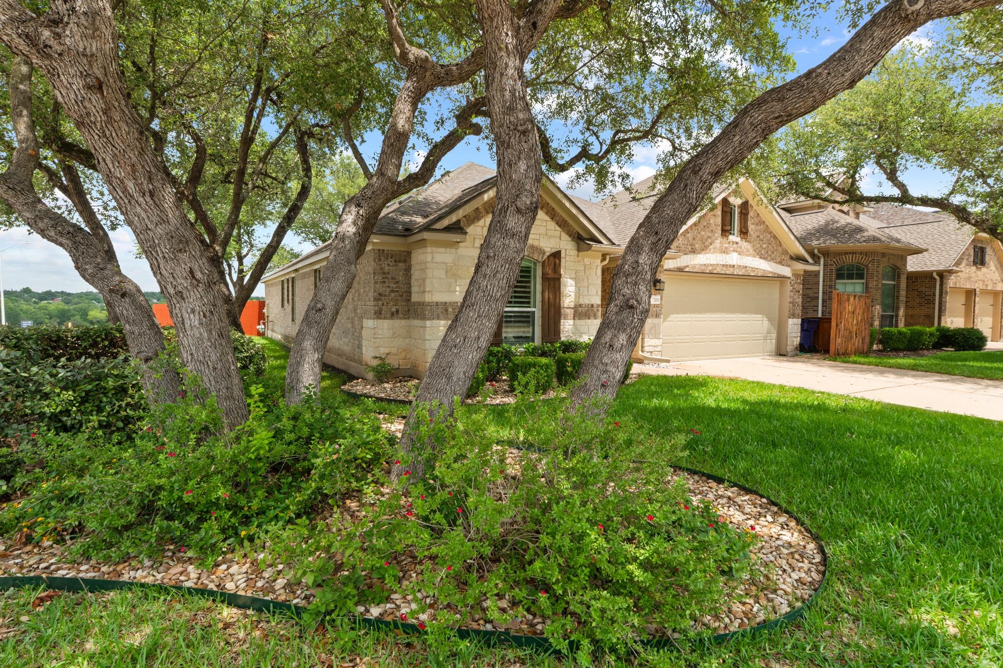 700 Walsh Hill Trl Property Photo 6