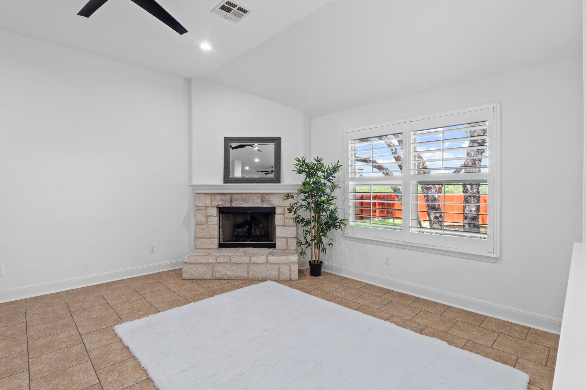 700 Walsh Hill Trl Property Photo 9