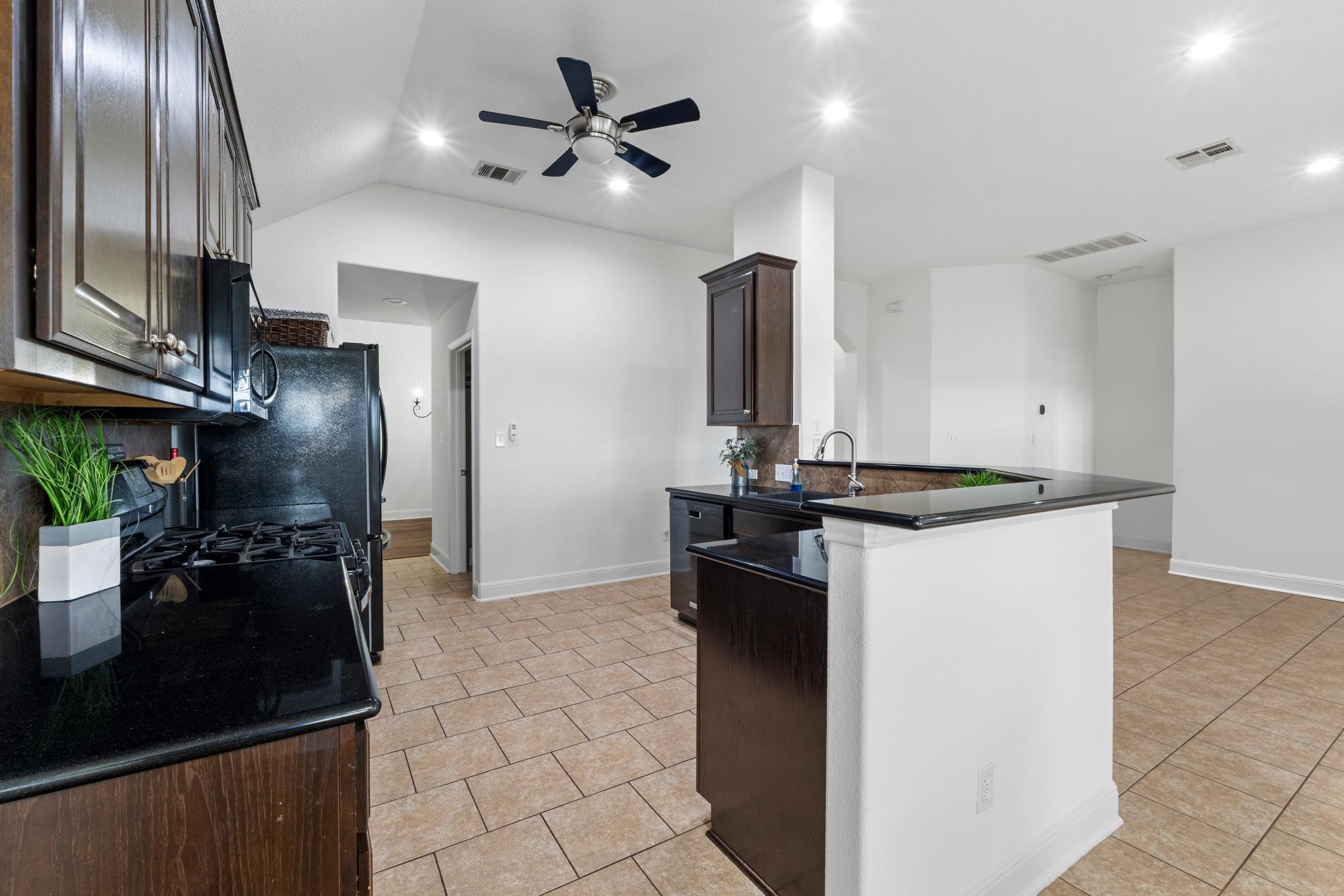 700 Walsh Hill Trl Property Photo 15