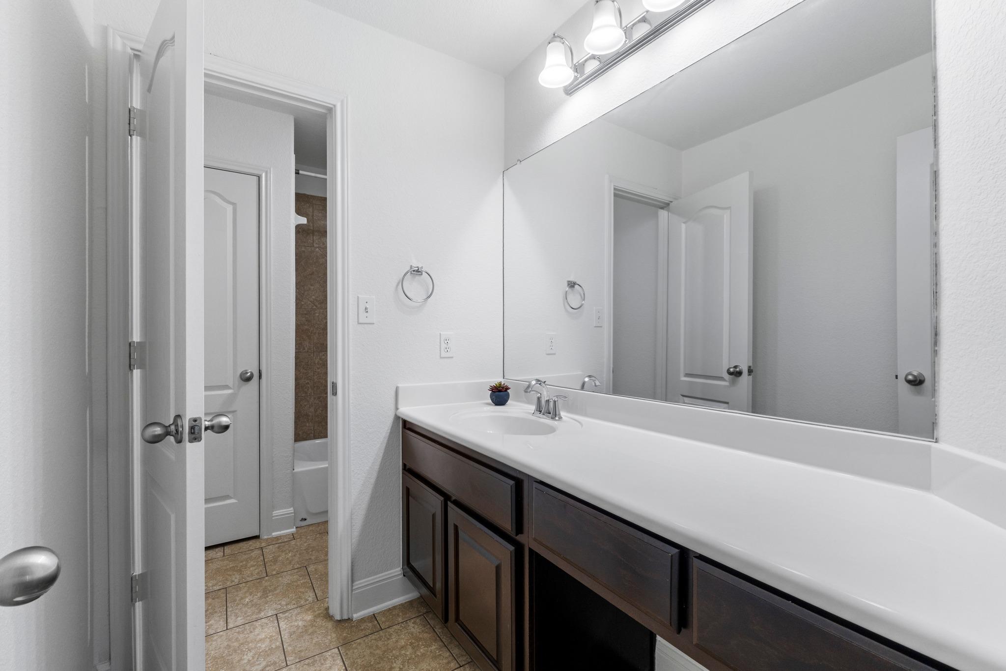 700 Walsh Hill Trl Property Photo 28