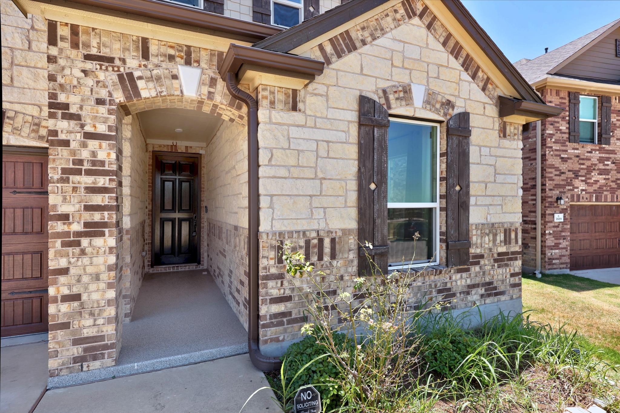 3823 Forino Dr Property Photo 4