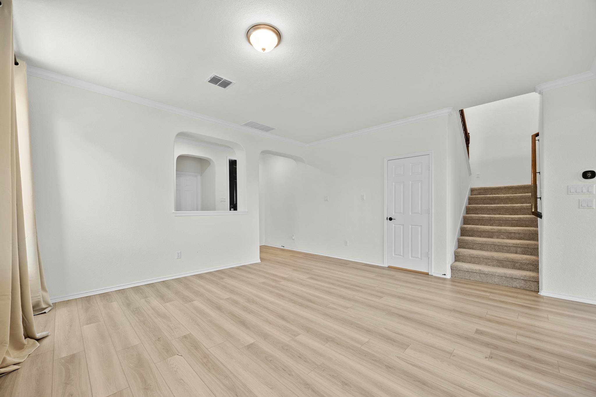 3823 Forino Dr Property Photo 8