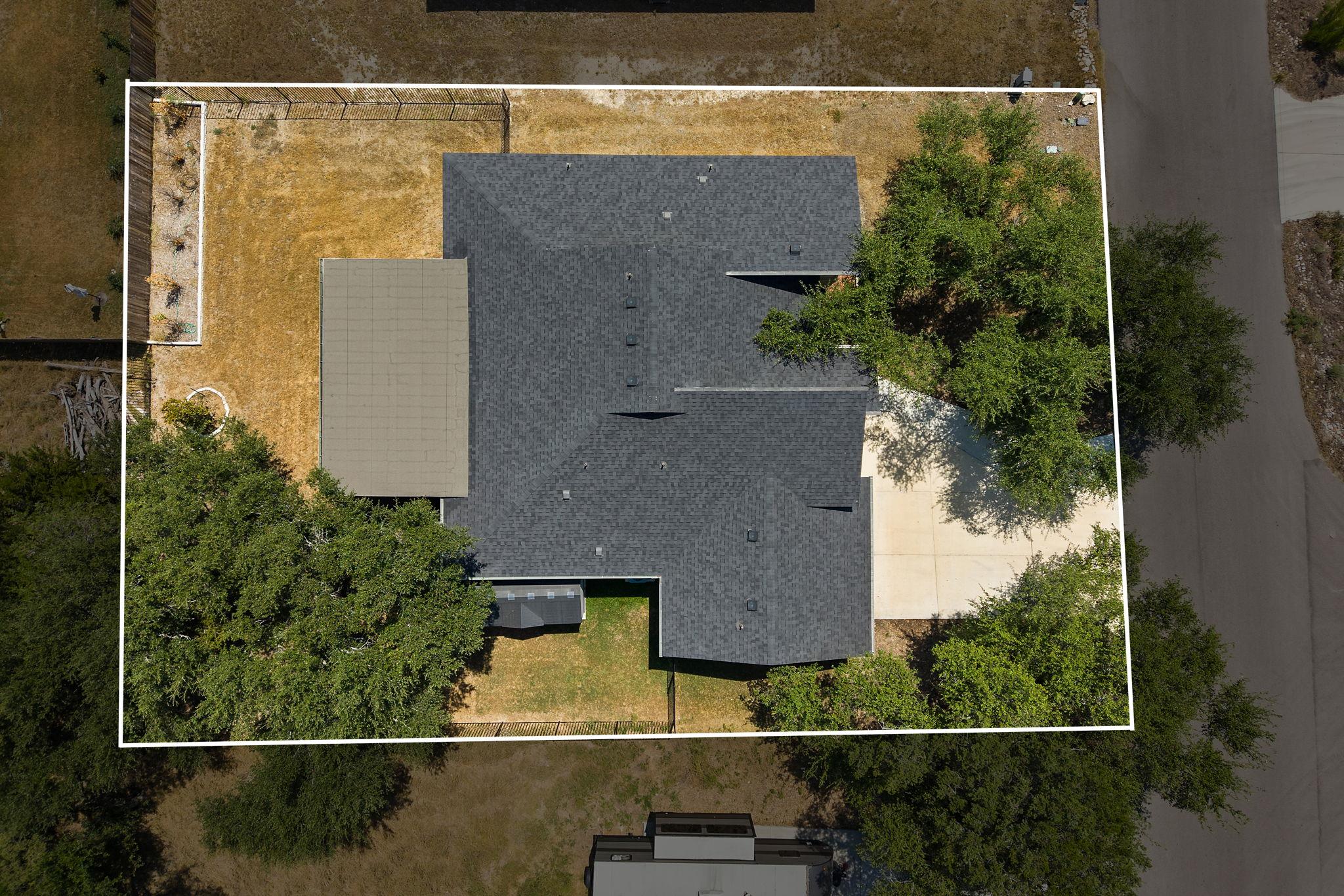 21208 Santa Rosa Ave Property Photo 2