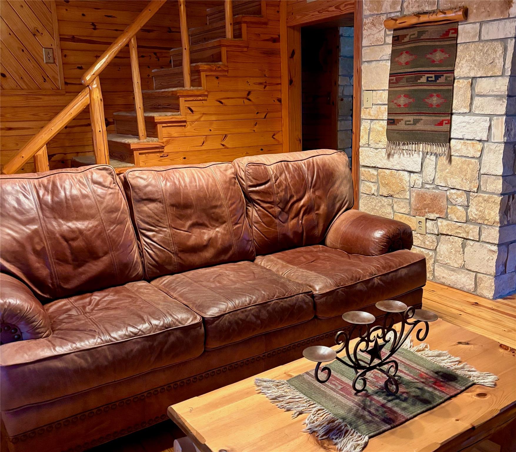 623 Appaloosa Dr Property Photo 7