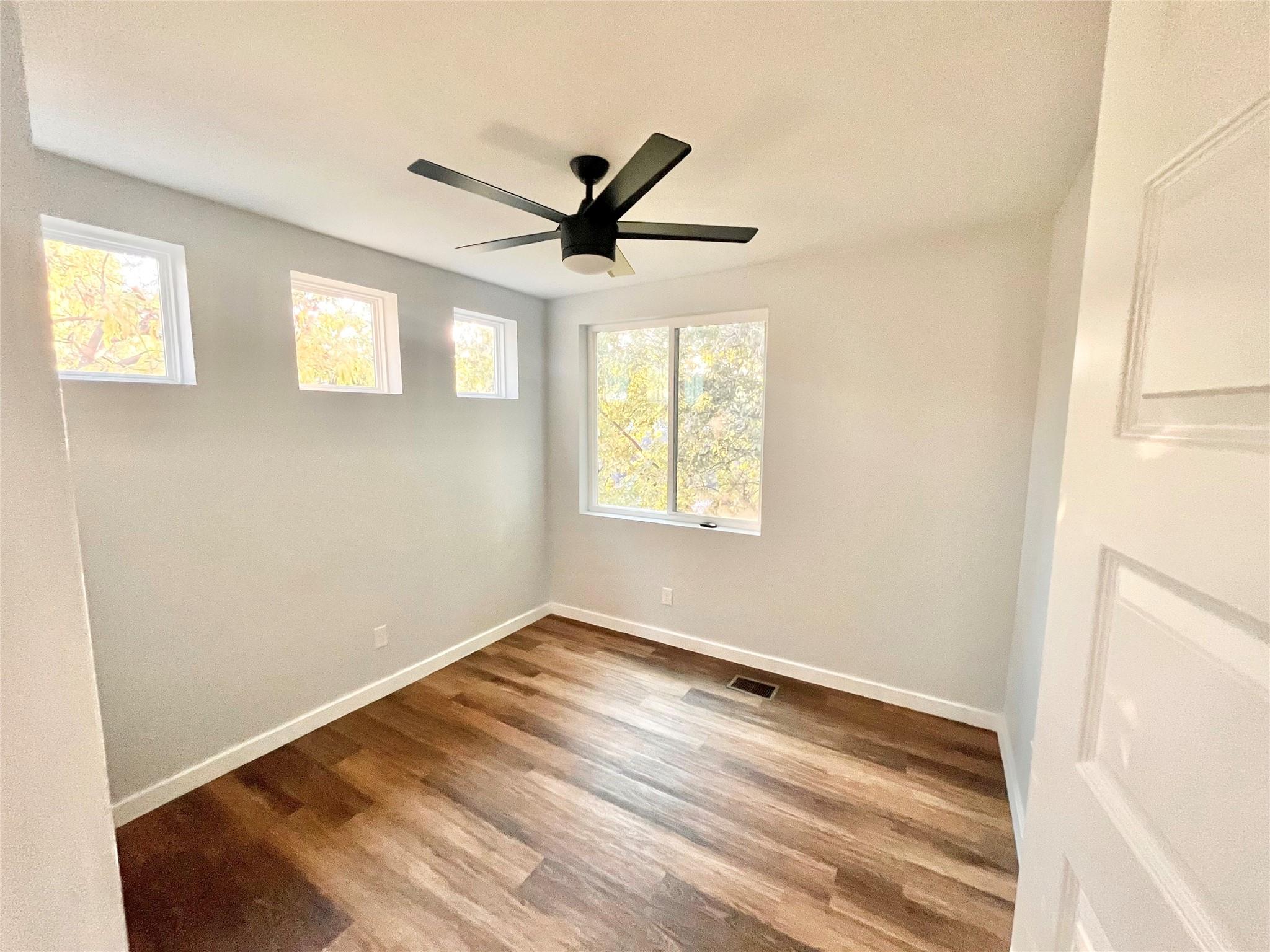 3508 Robinson Ave #b Property Photo 10