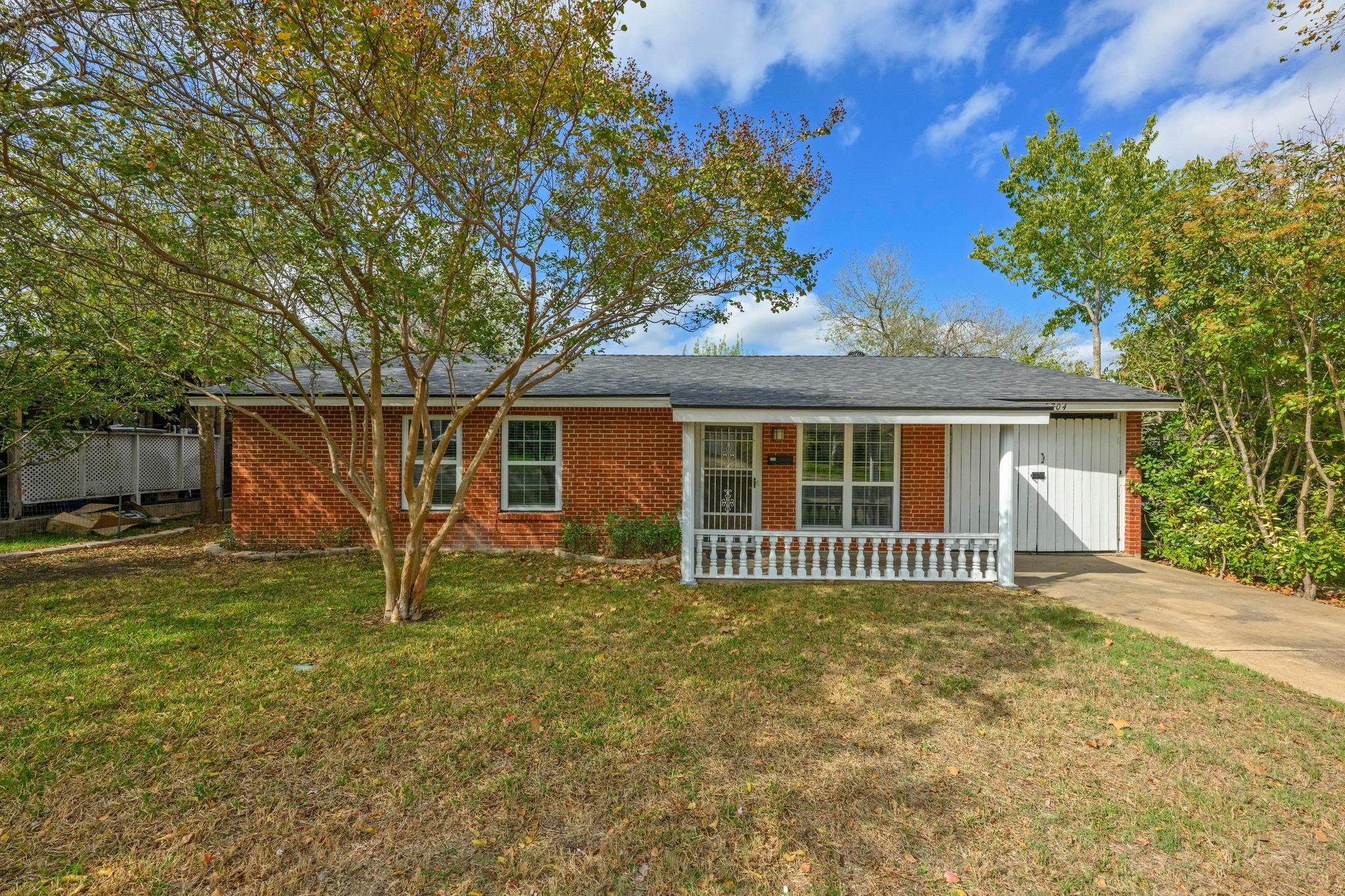 5704 Cedardale Dr Property Photo 1