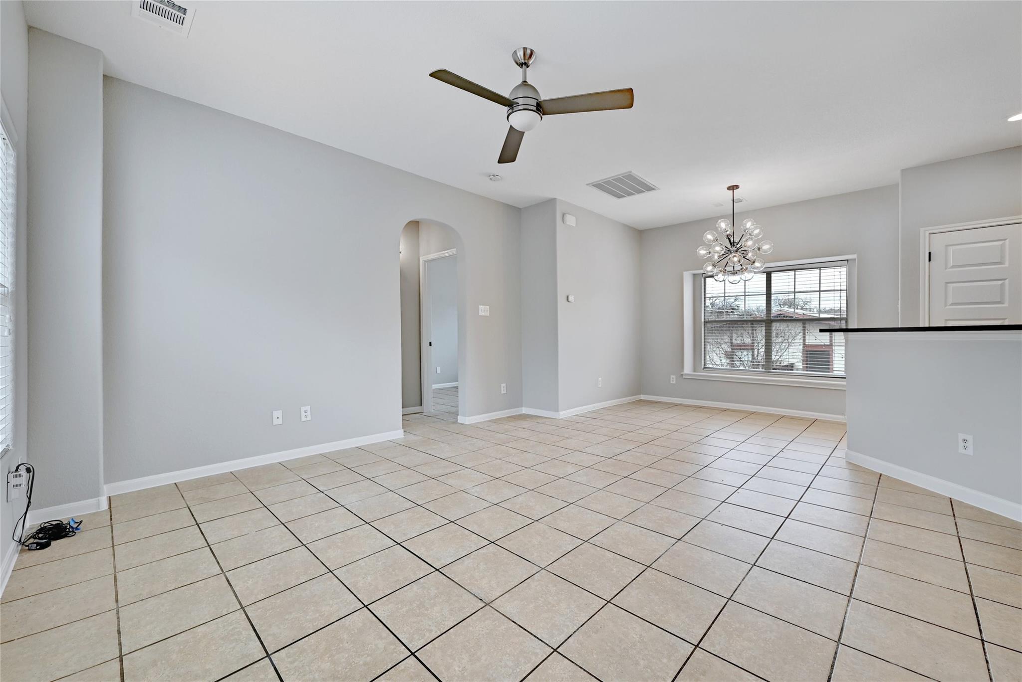 2909 Saville Loop #10c Property Photo 3