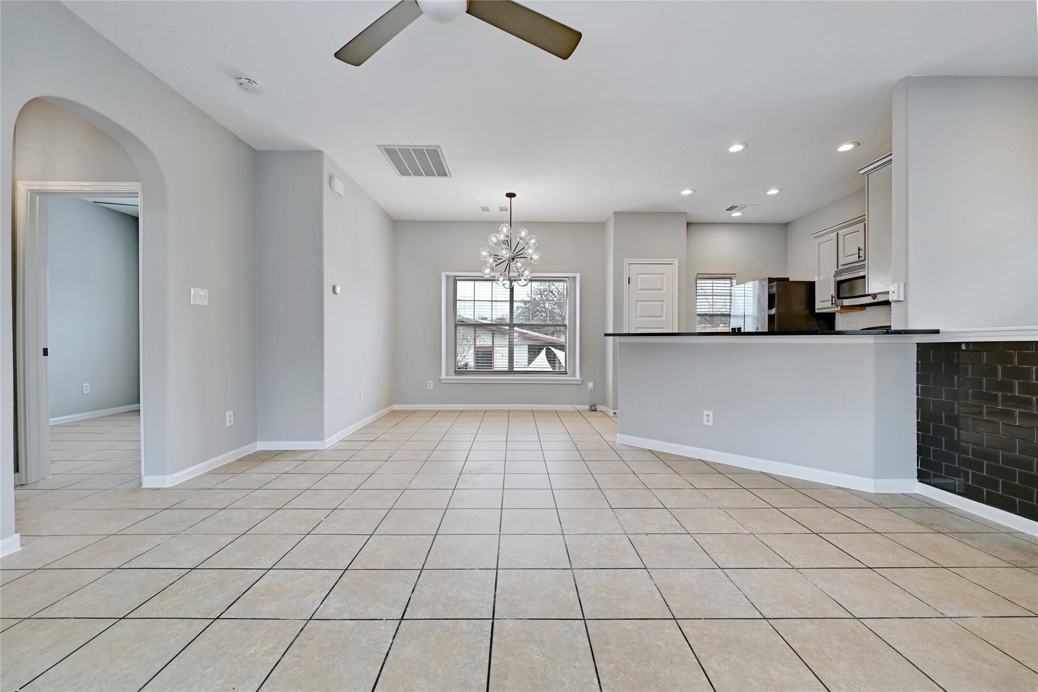 2909 Saville Loop #10c Property Photo 4
