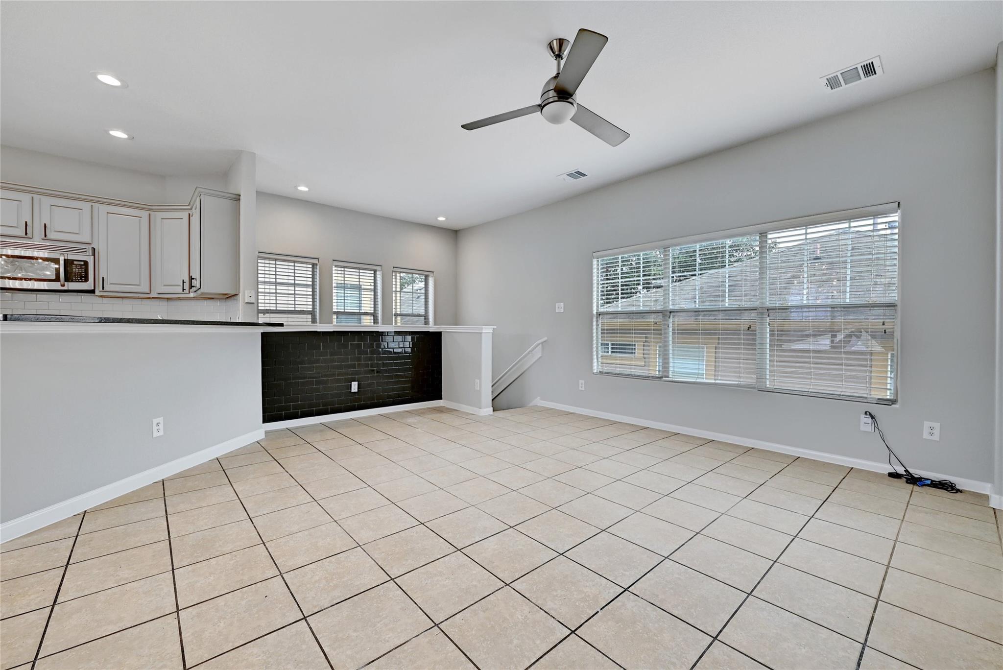 2909 Saville Loop #10c Property Photo 6
