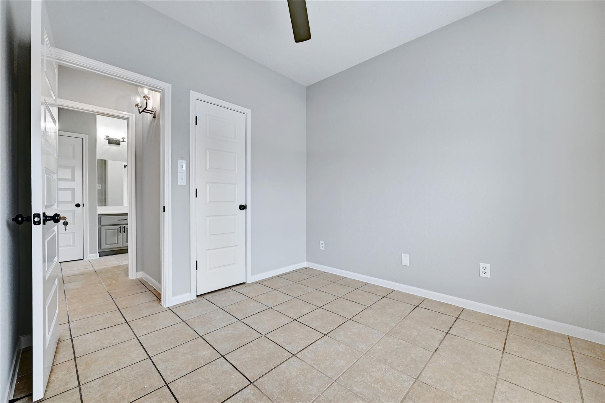 2909 Saville Loop #10c Property Photo 12