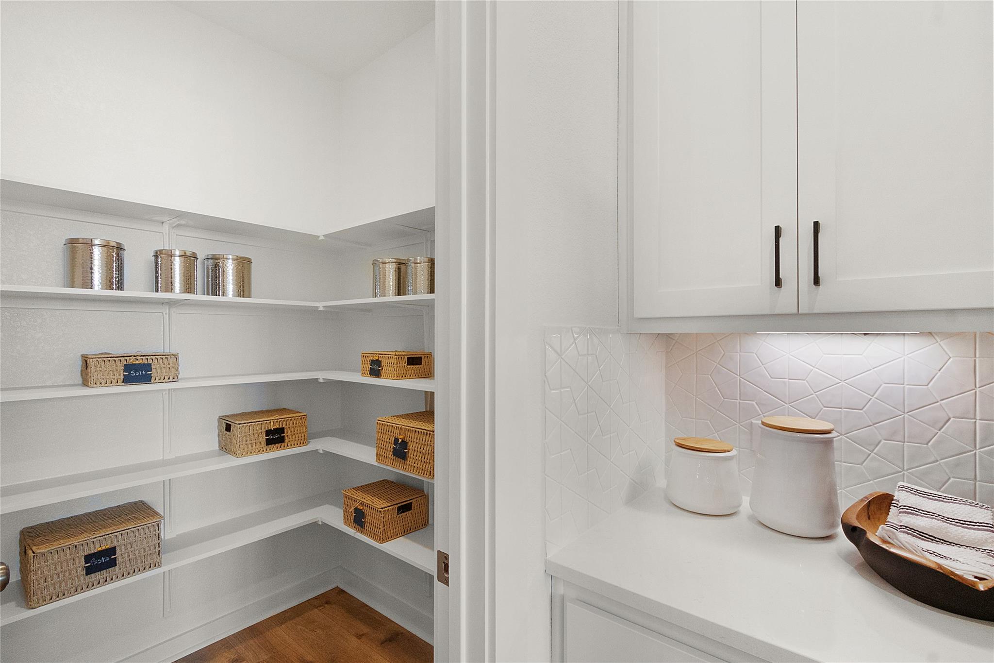 200 Ridgewell Loop Property Photo 12