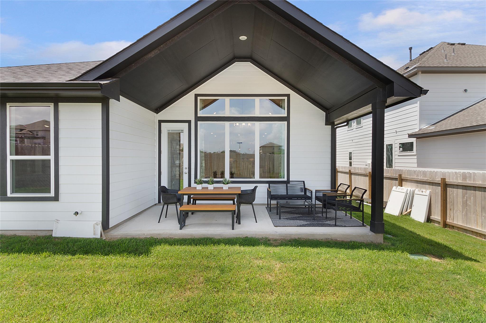 200 Ridgewell Loop Property Photo 34