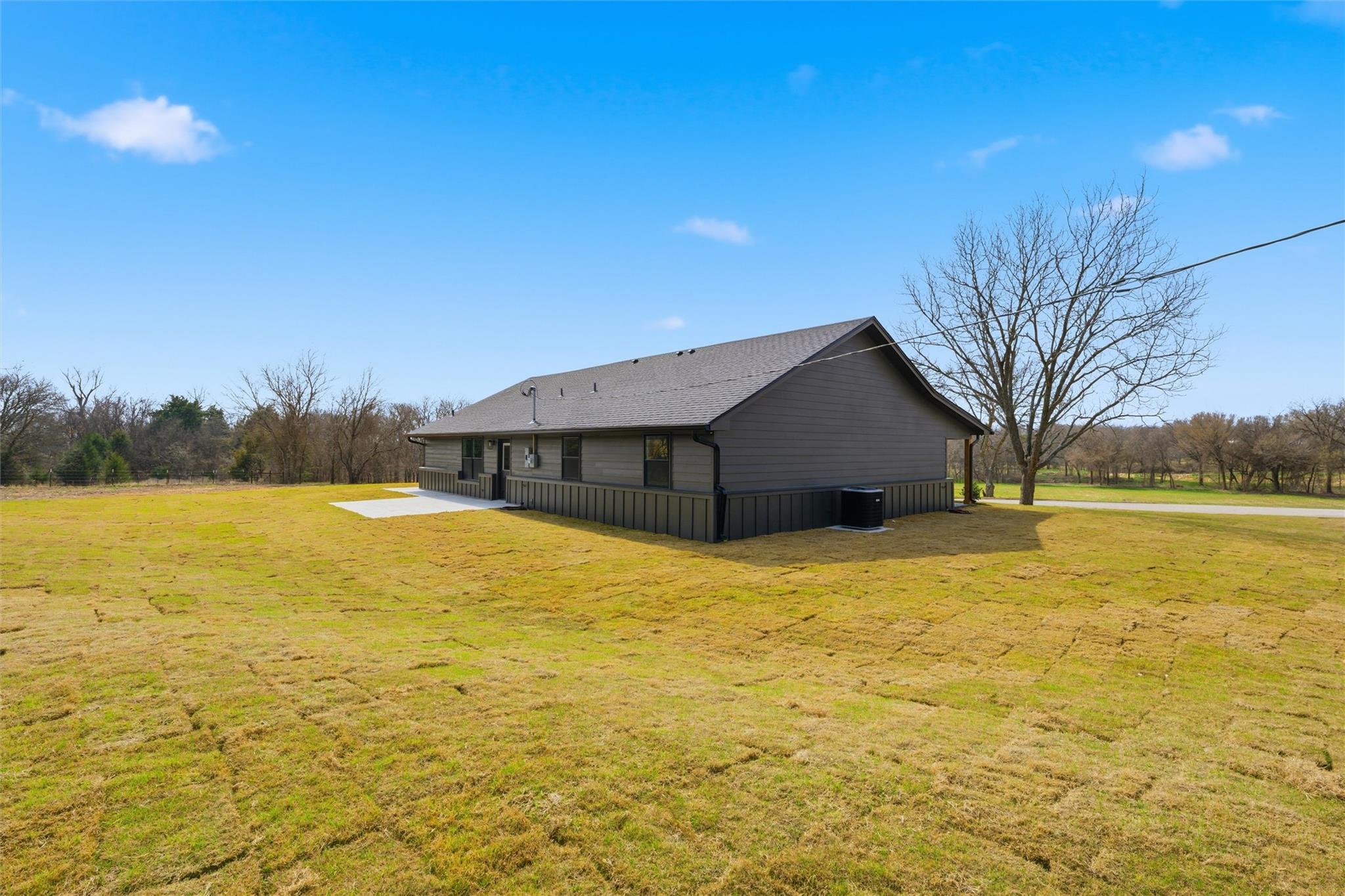 2303 Pilgrim Ln Property Photo 14