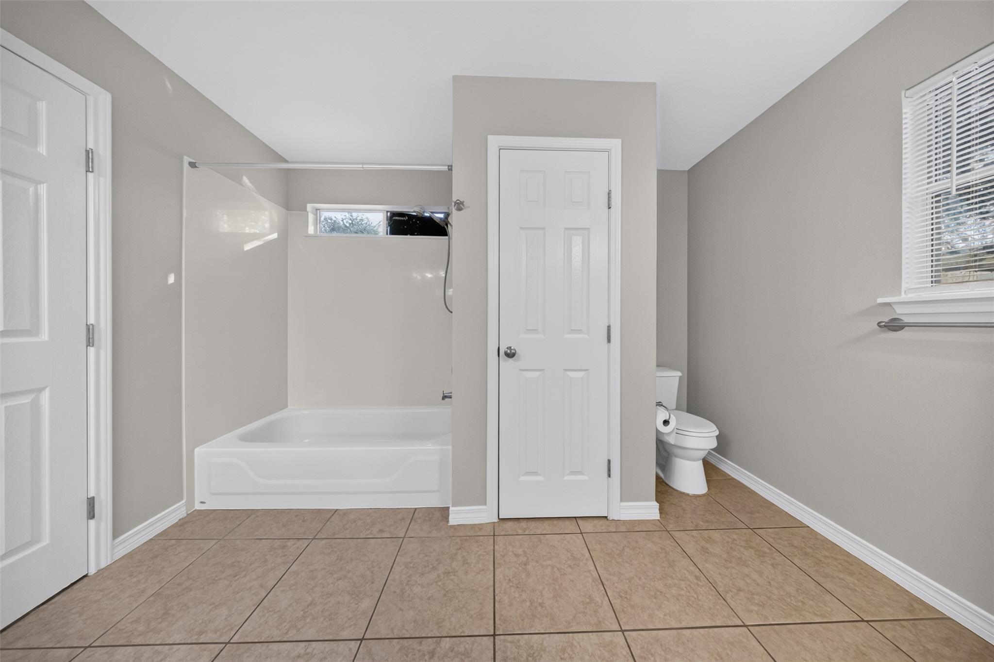 241 Brian Ln Property Photo 19