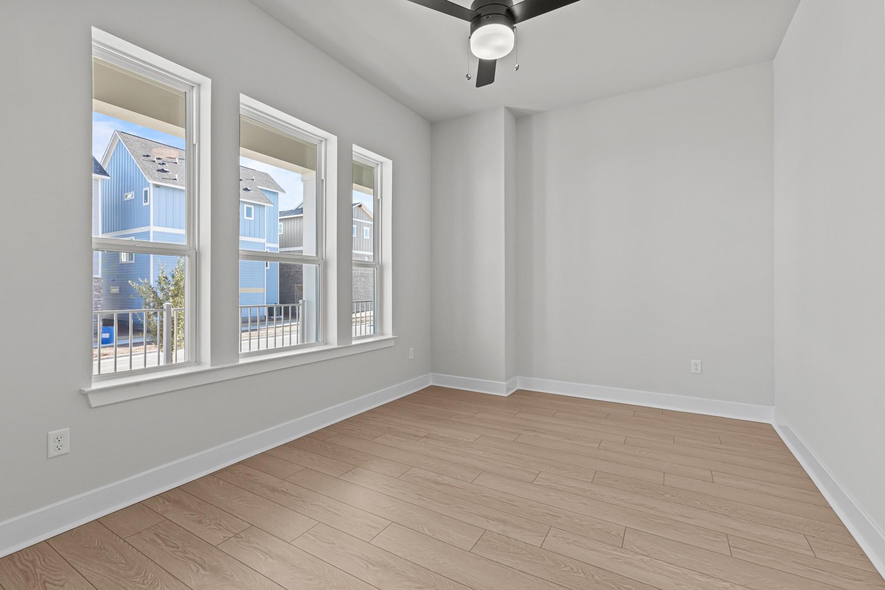 6300 Rotunda Vw Property Photo 7