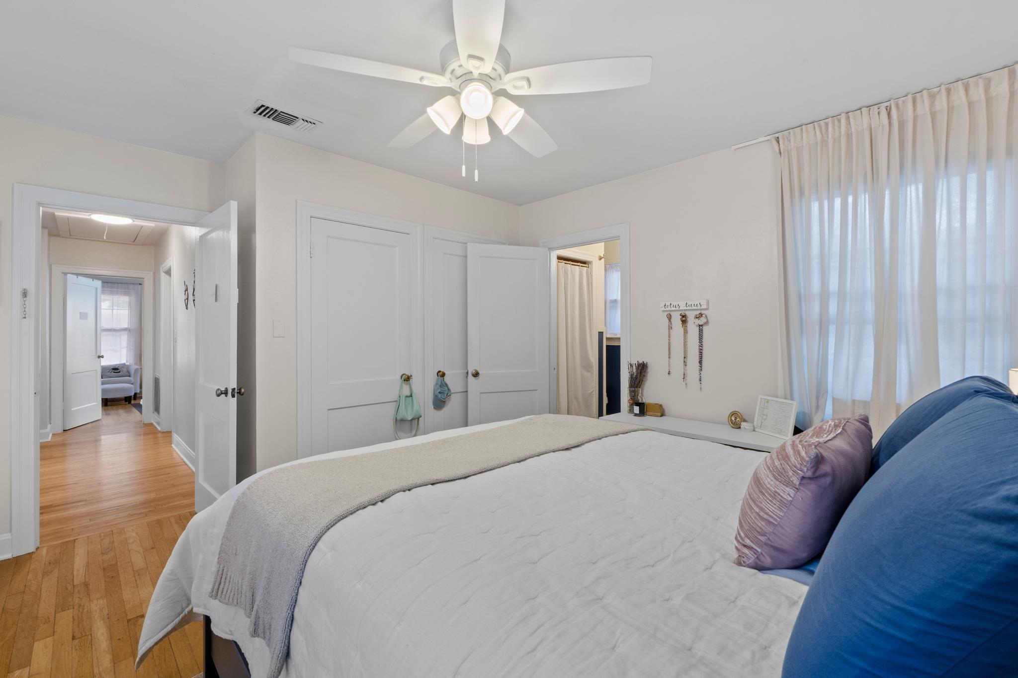 3206 Kerbey Ln Property Photo 15