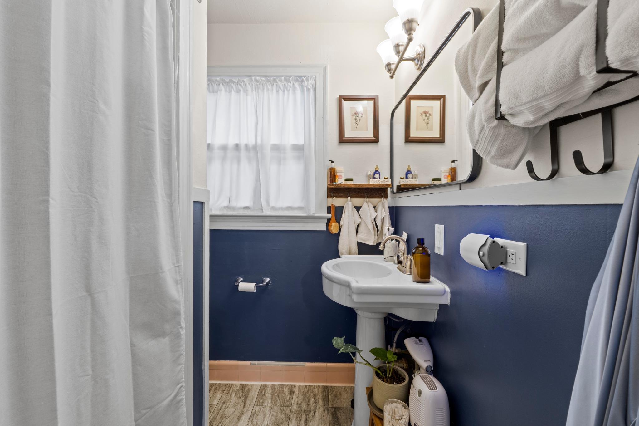 3206 Kerbey Ln Property Photo 17