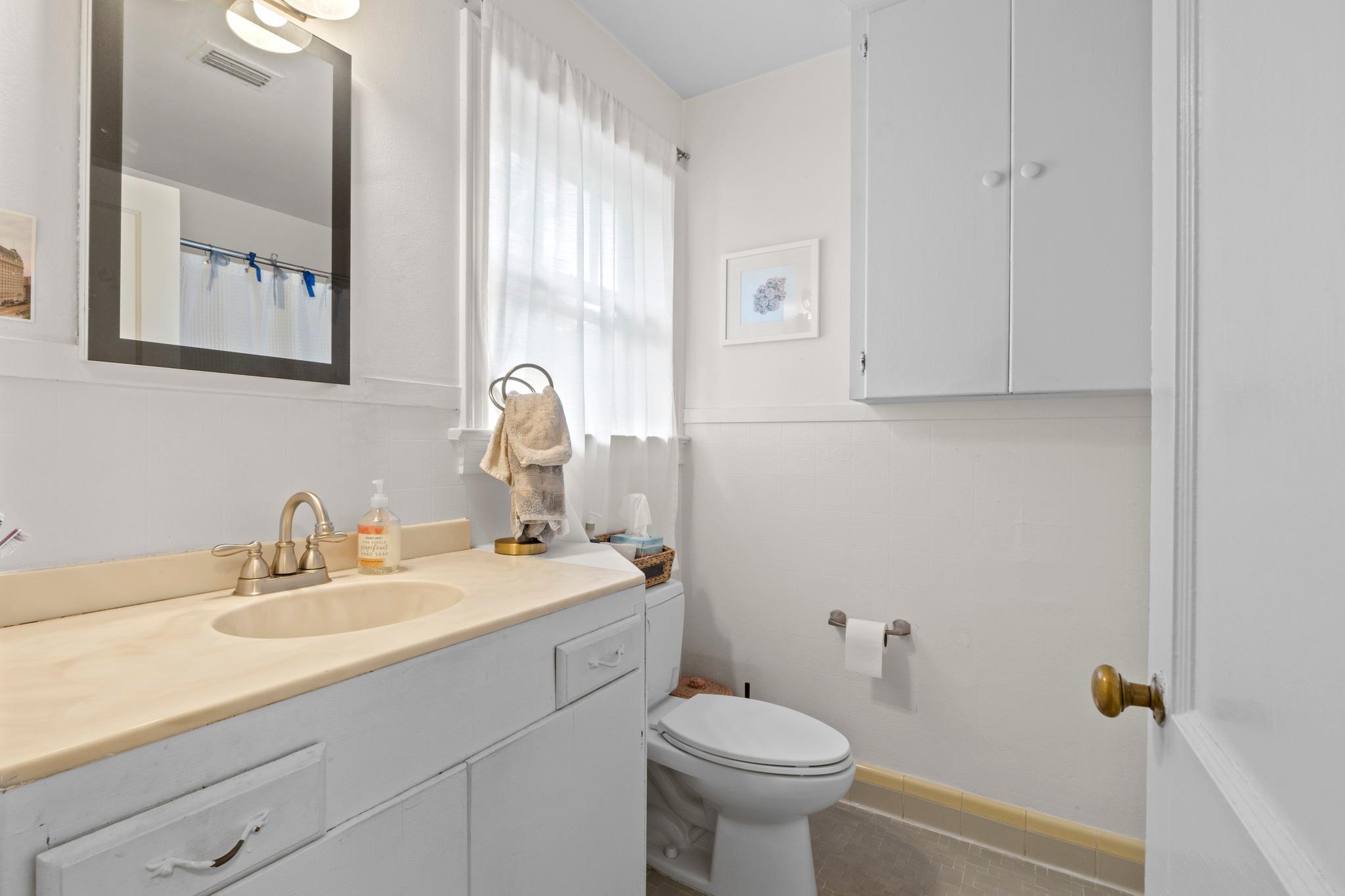3206 Kerbey Ln Property Photo 22