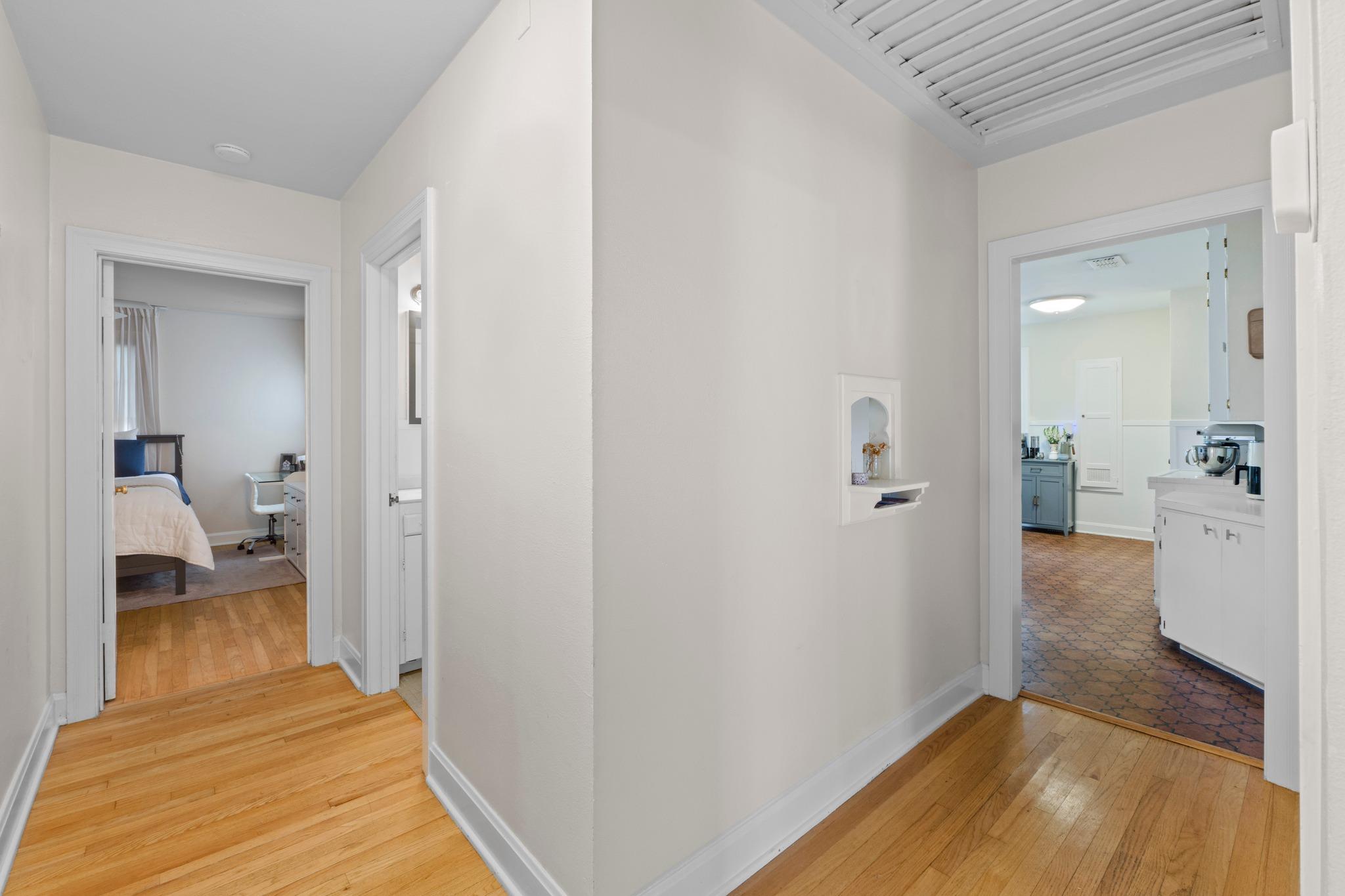 3206 Kerbey Ln Property Photo 23