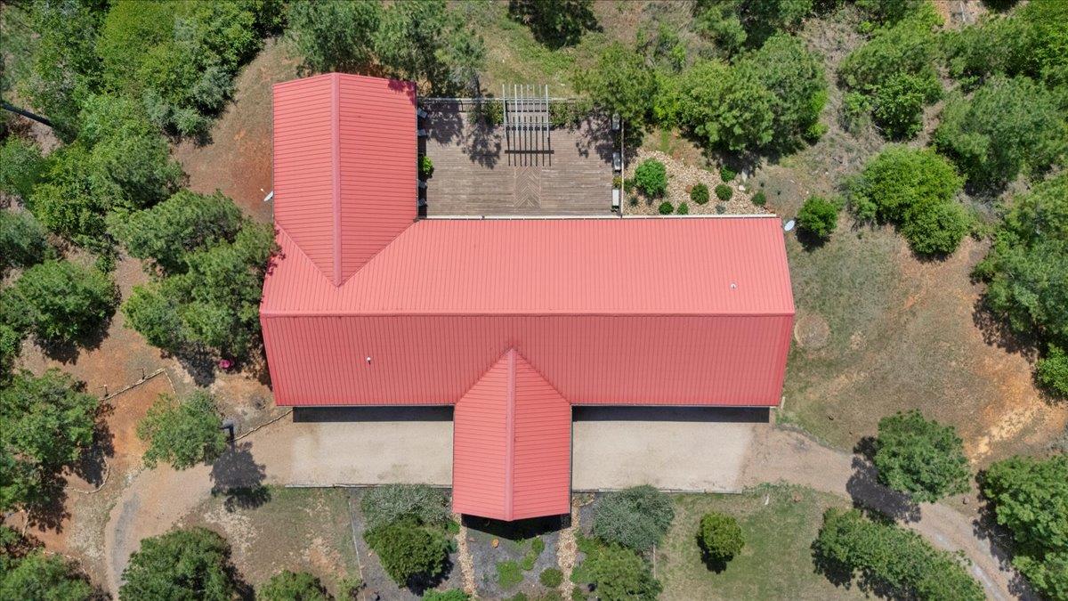 178 Pine Tree Loop Property Photo 3