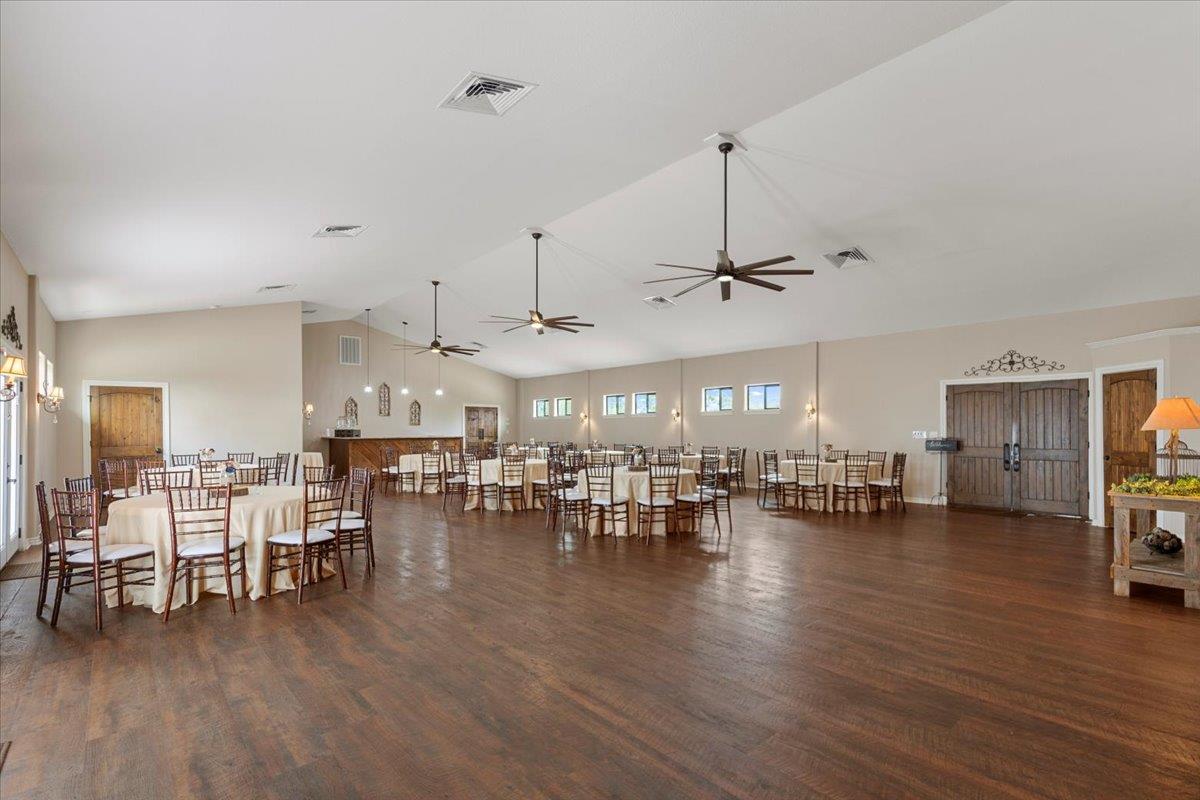 178 Pine Tree Loop Property Photo 13