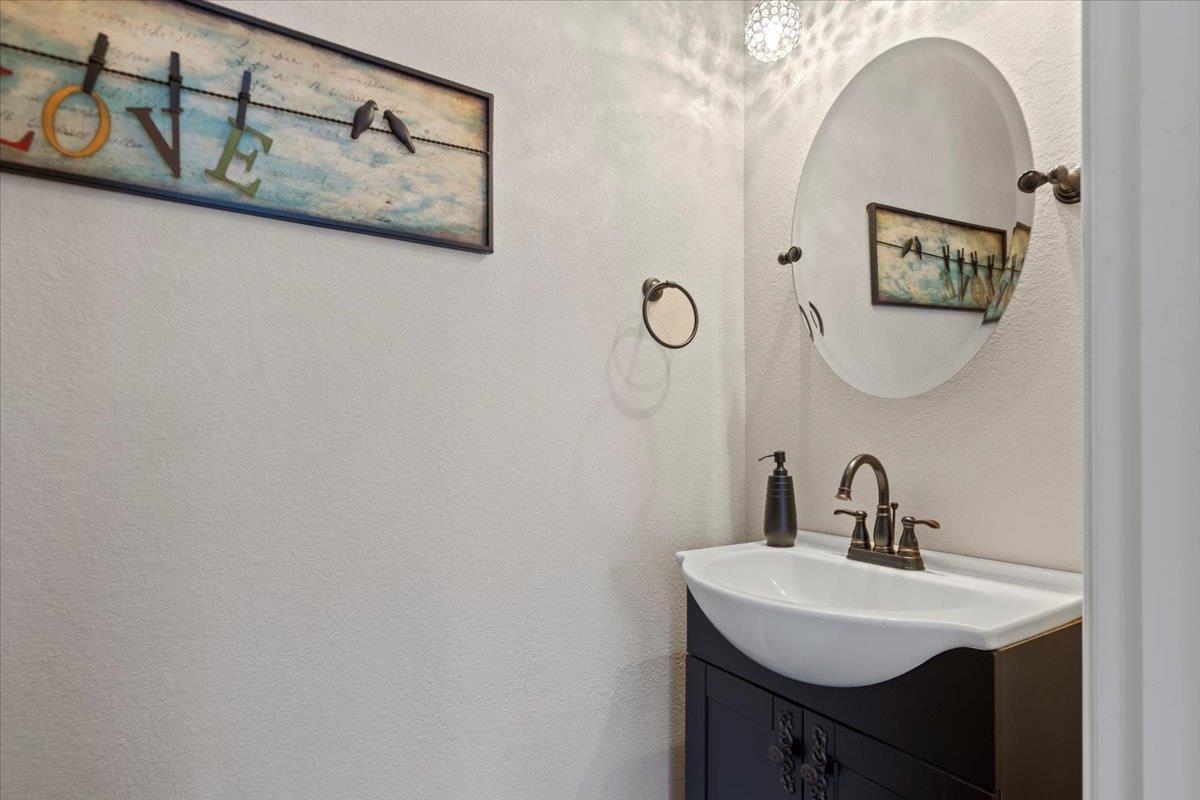 178 Pine Tree Loop Property Photo 27