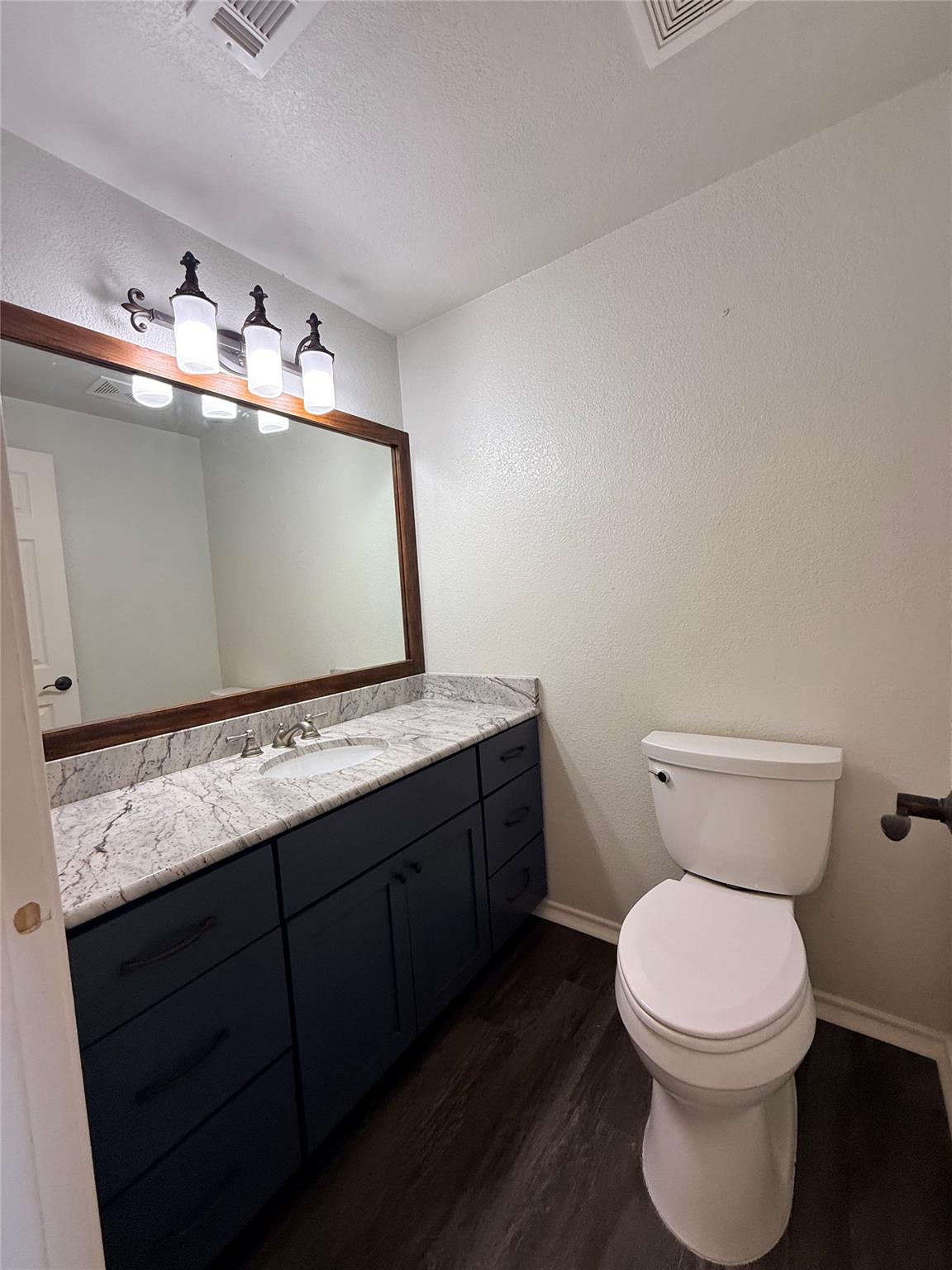 3404 American Dr #1320 Property Photo 14