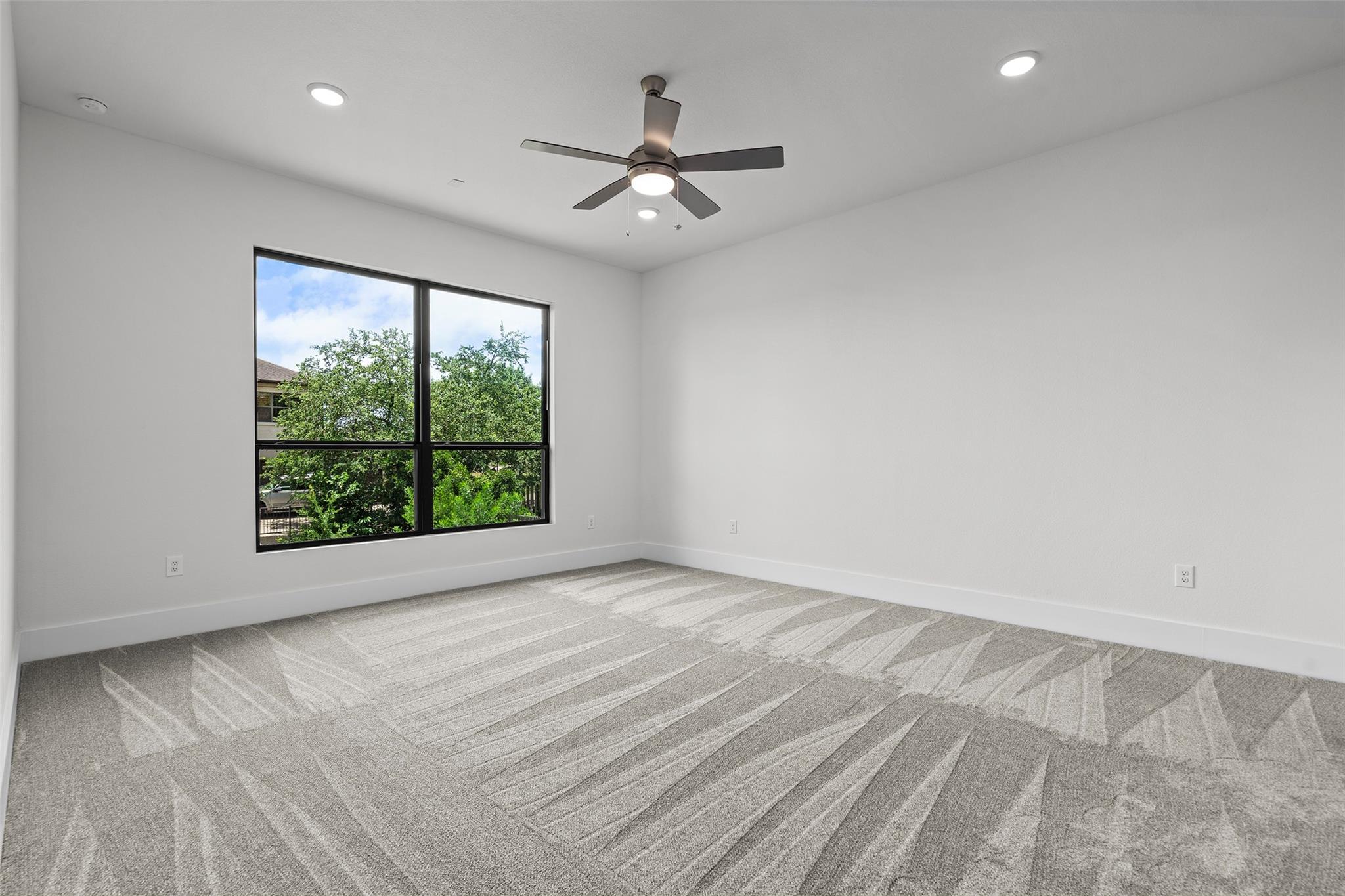 15087 Dorothy Dr Property Photo 15